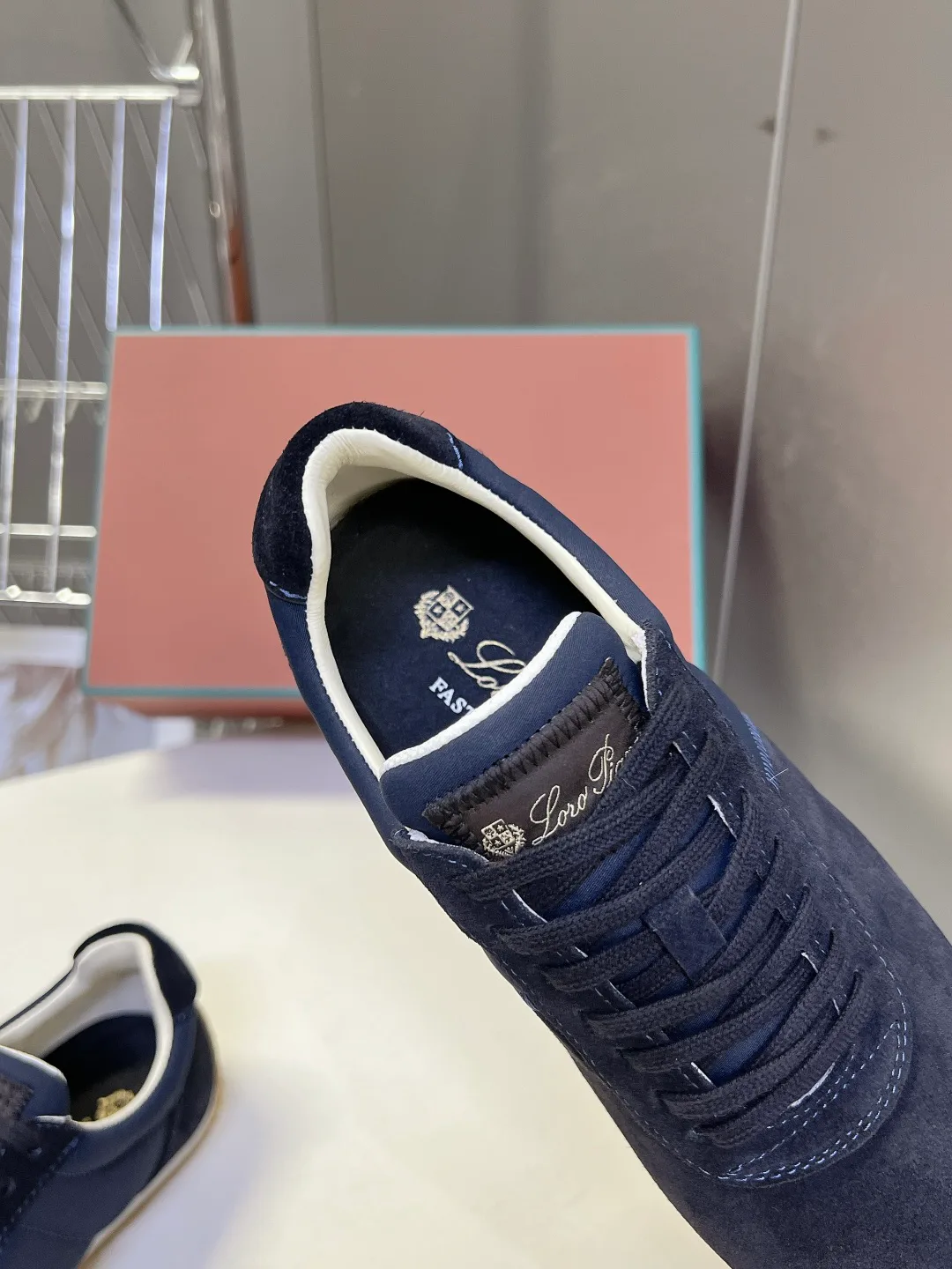 Women's Sneakers LORO PIANA 17449334