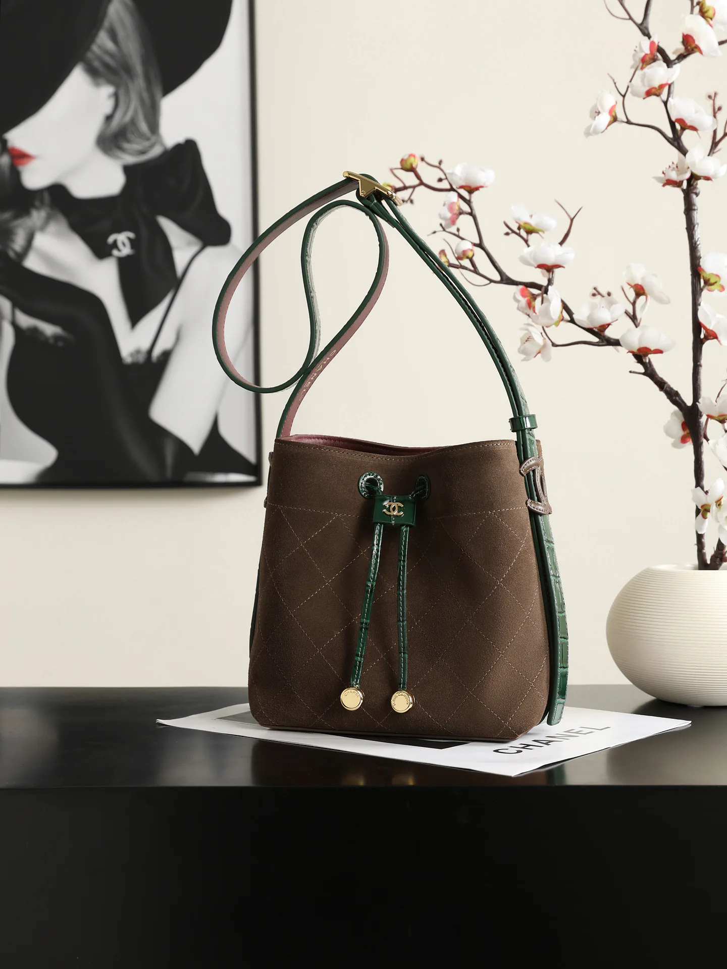 Women's Classic Handbags CHANEL 18147694