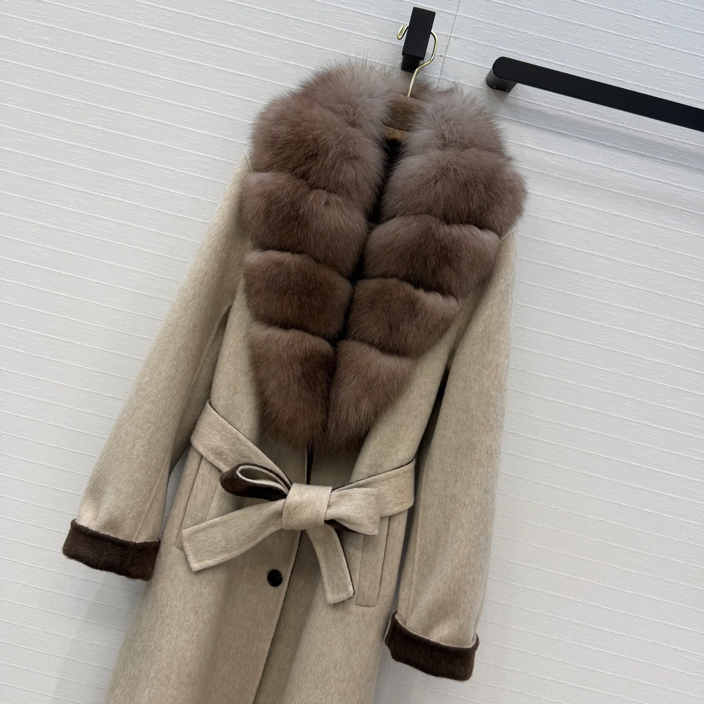 Women's Coats LORO PIANA 18361438