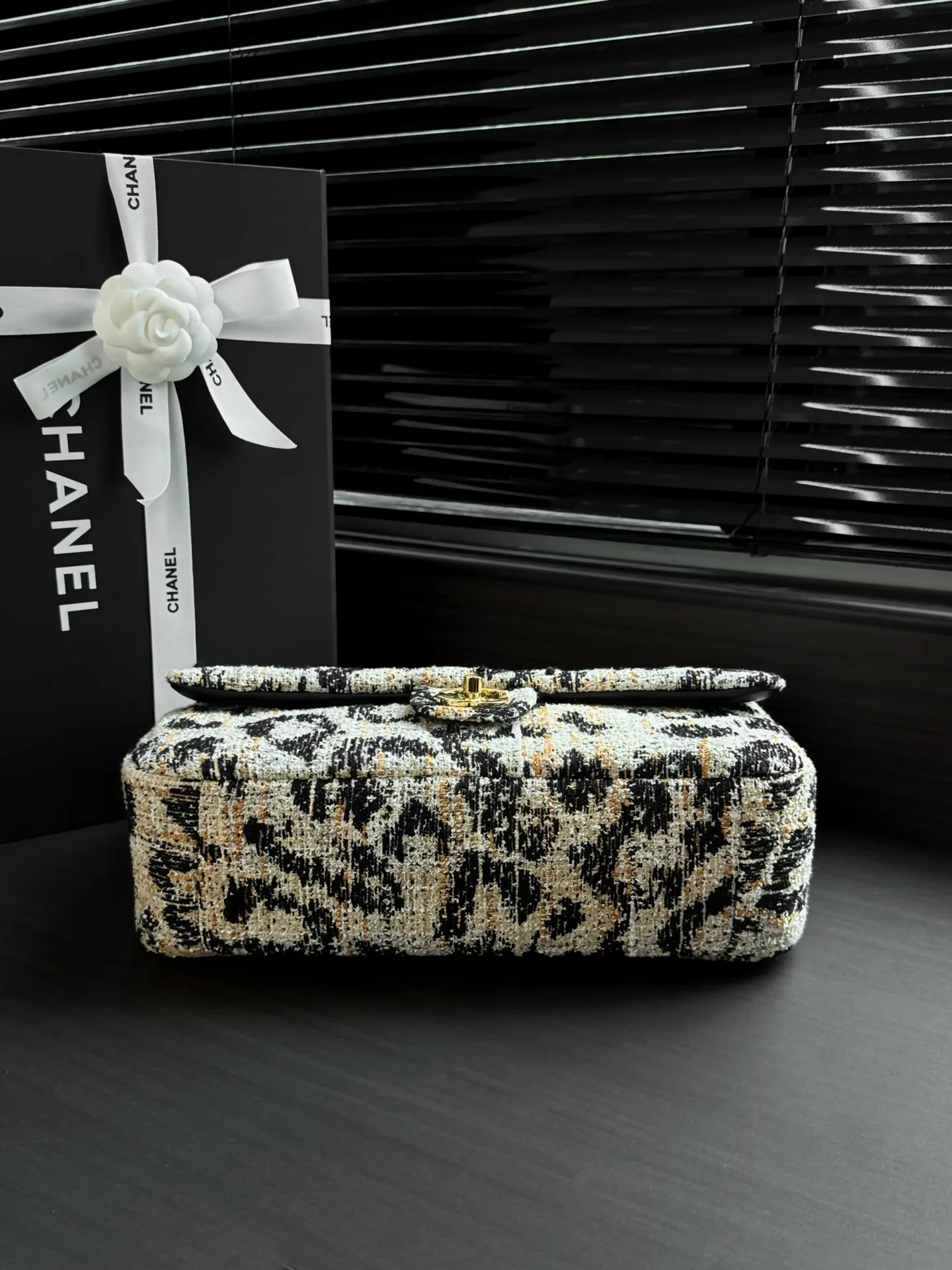 Women's Classic Handbags CHANEL 18147990