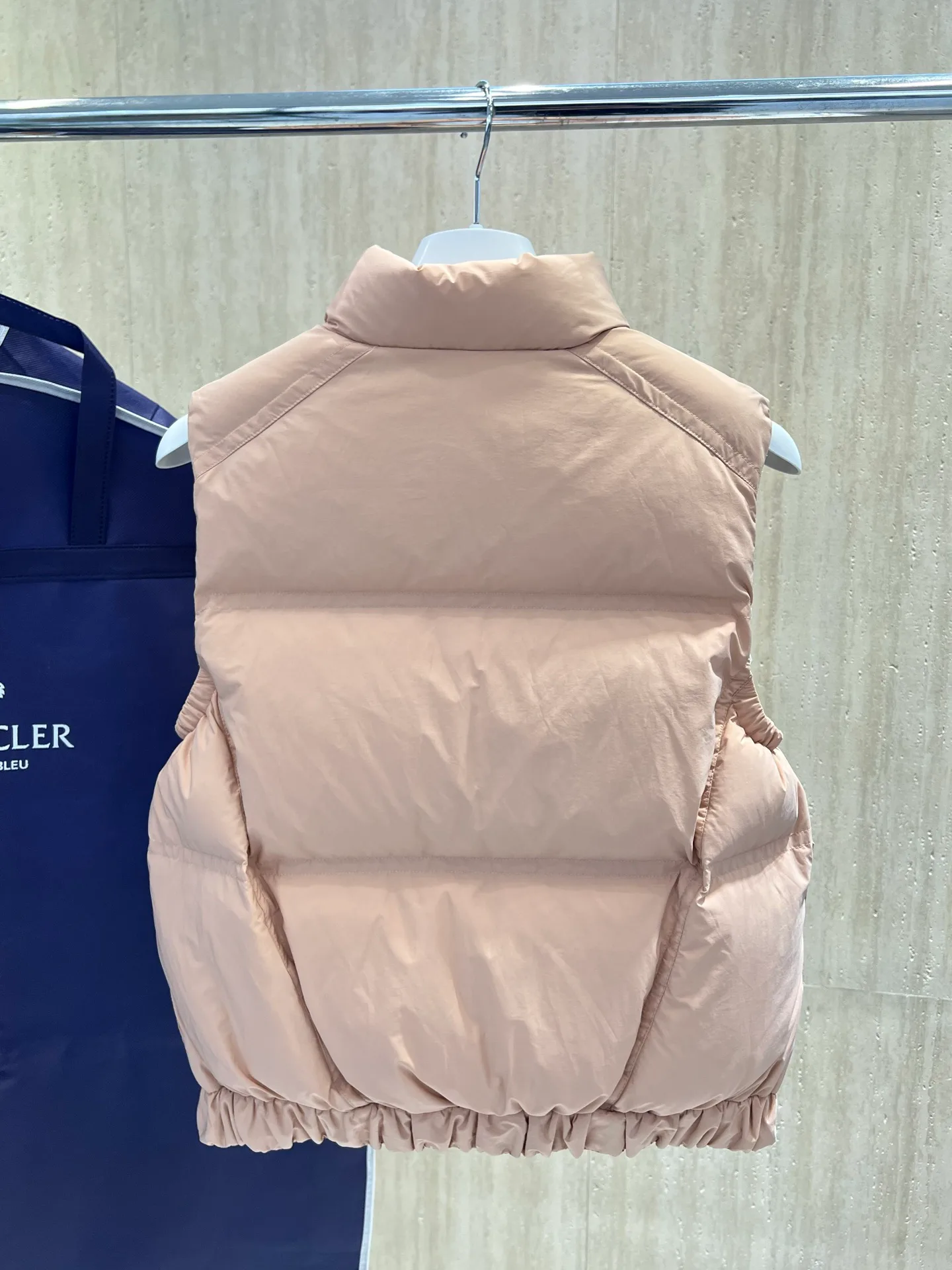 Women's Vests MONCLER 18346160