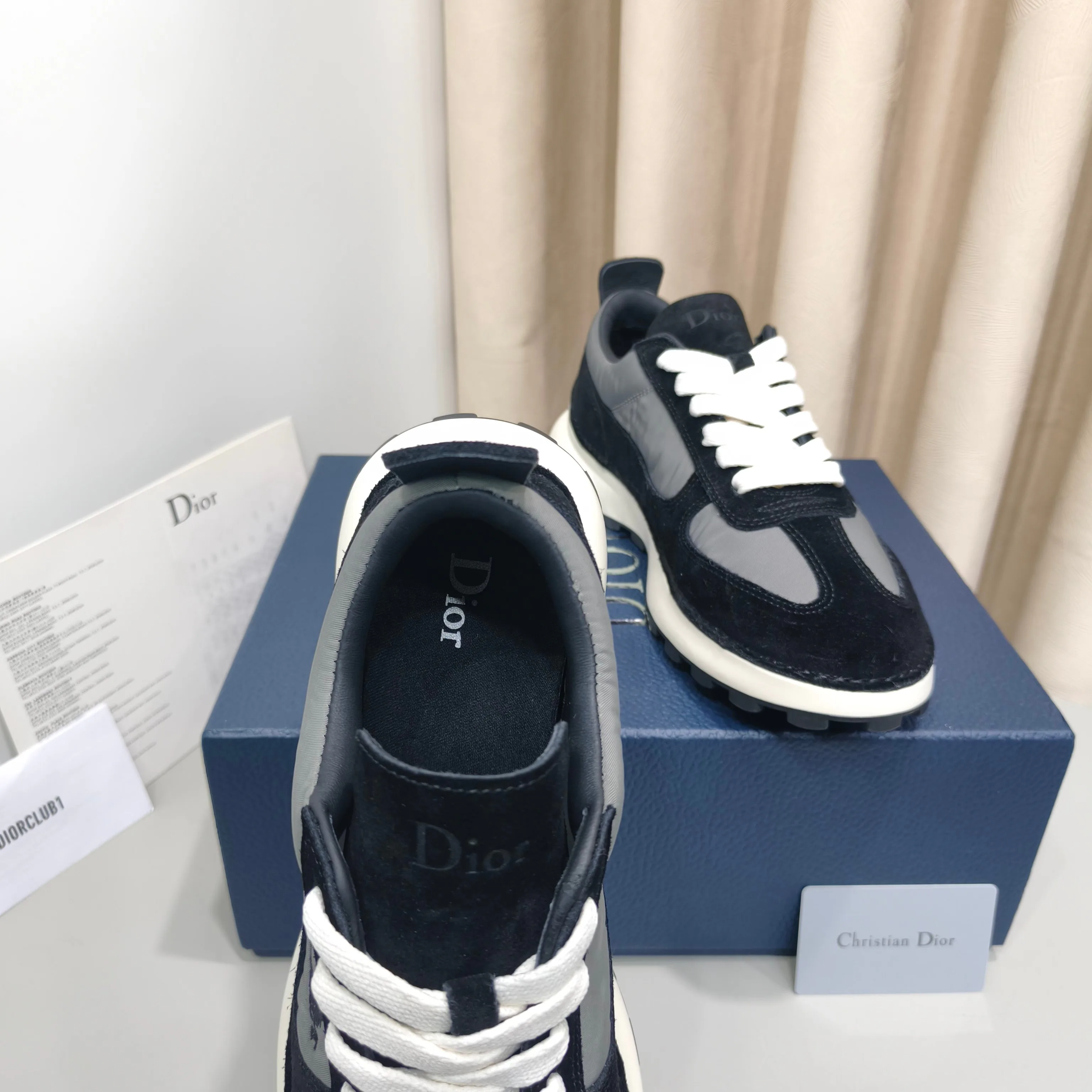 Men's Sneakers CHRISTIAN DIOR 17988953