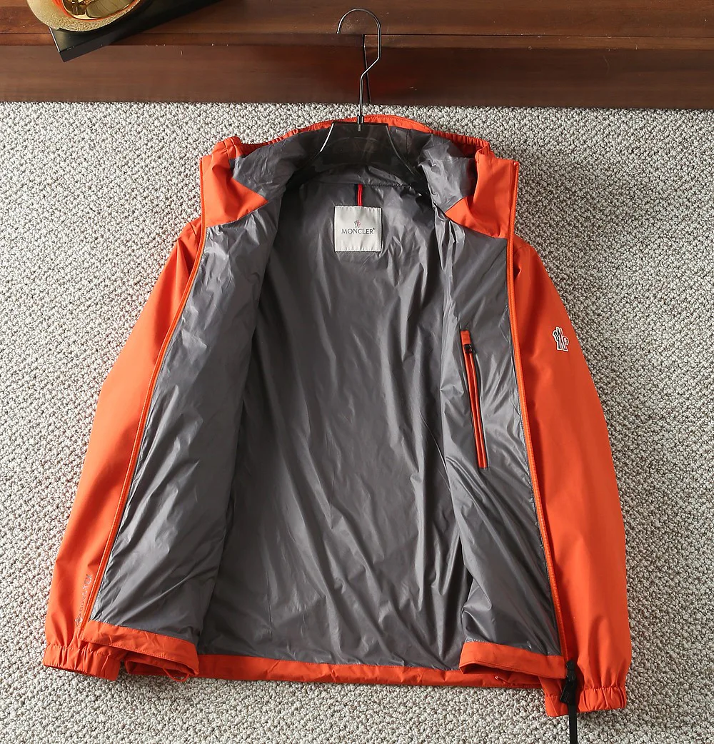 Men's Jackets And Down Jackets MONCLER 17162494