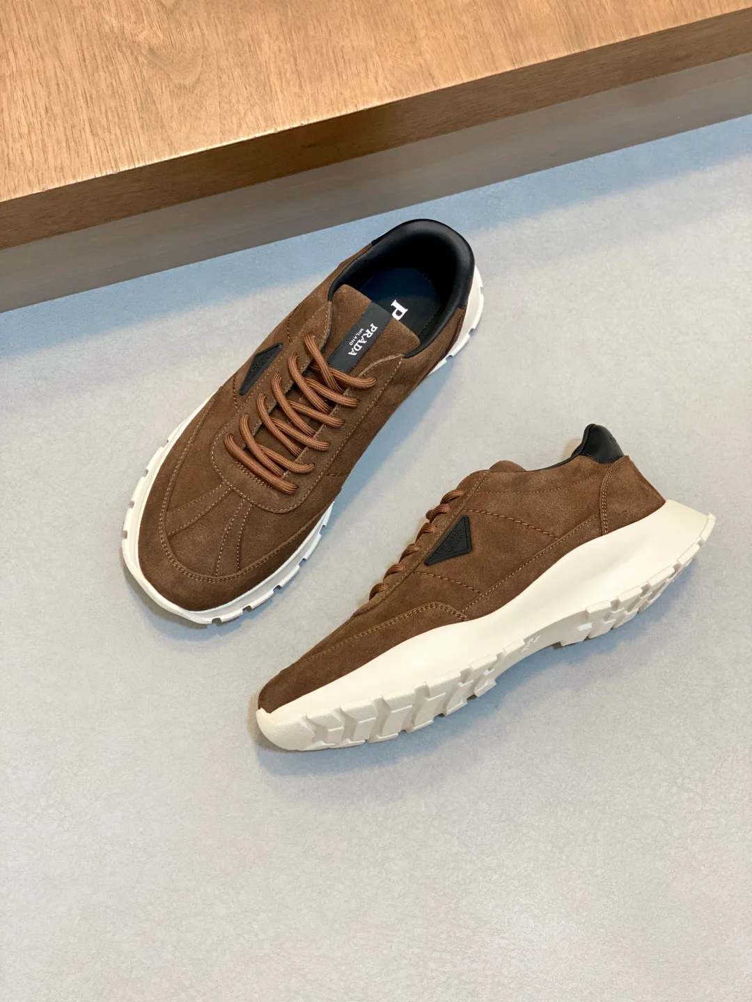 Men's Sneakers PRADA 18274629