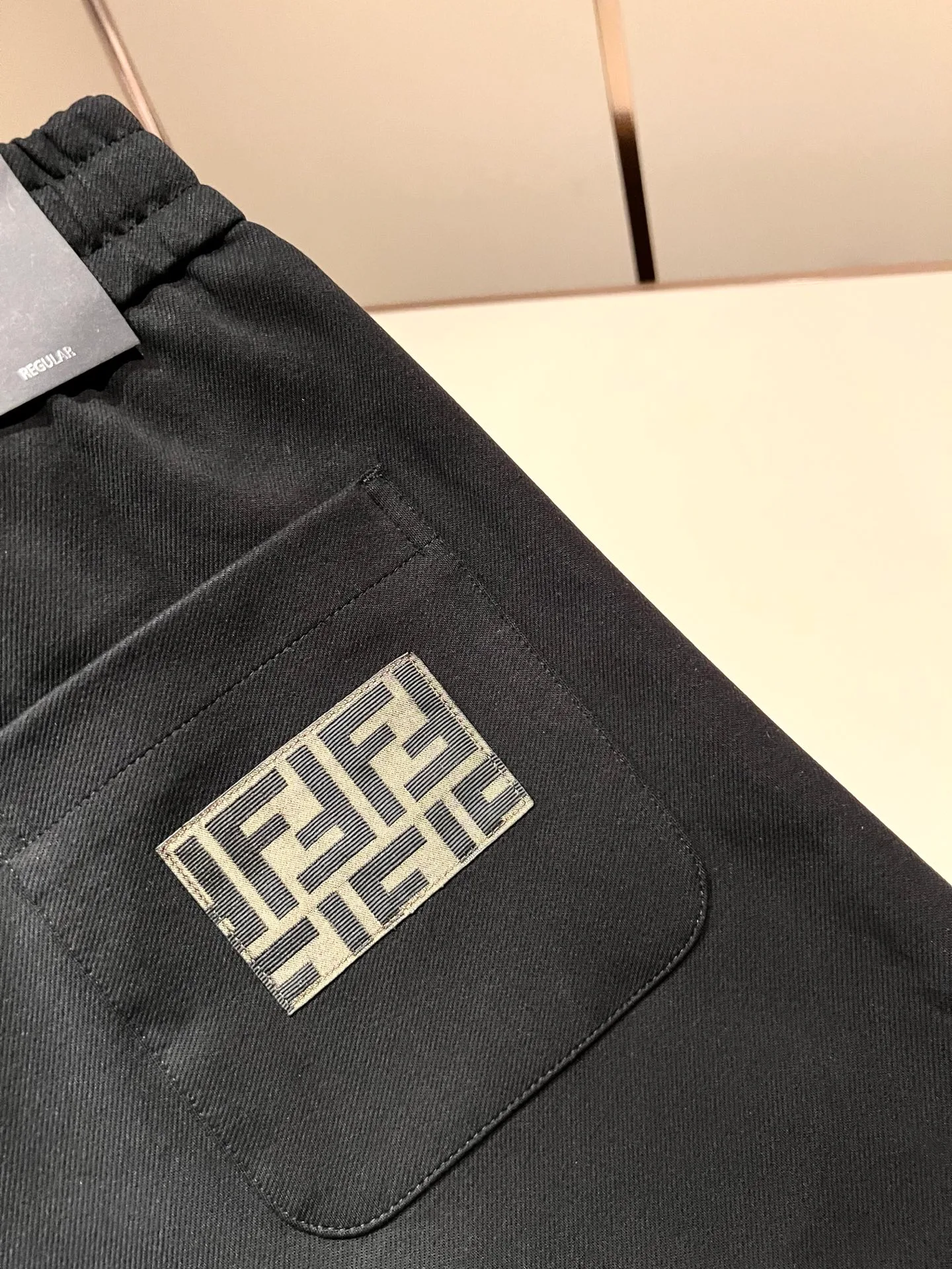 Men's Trousers FENDI 18343295