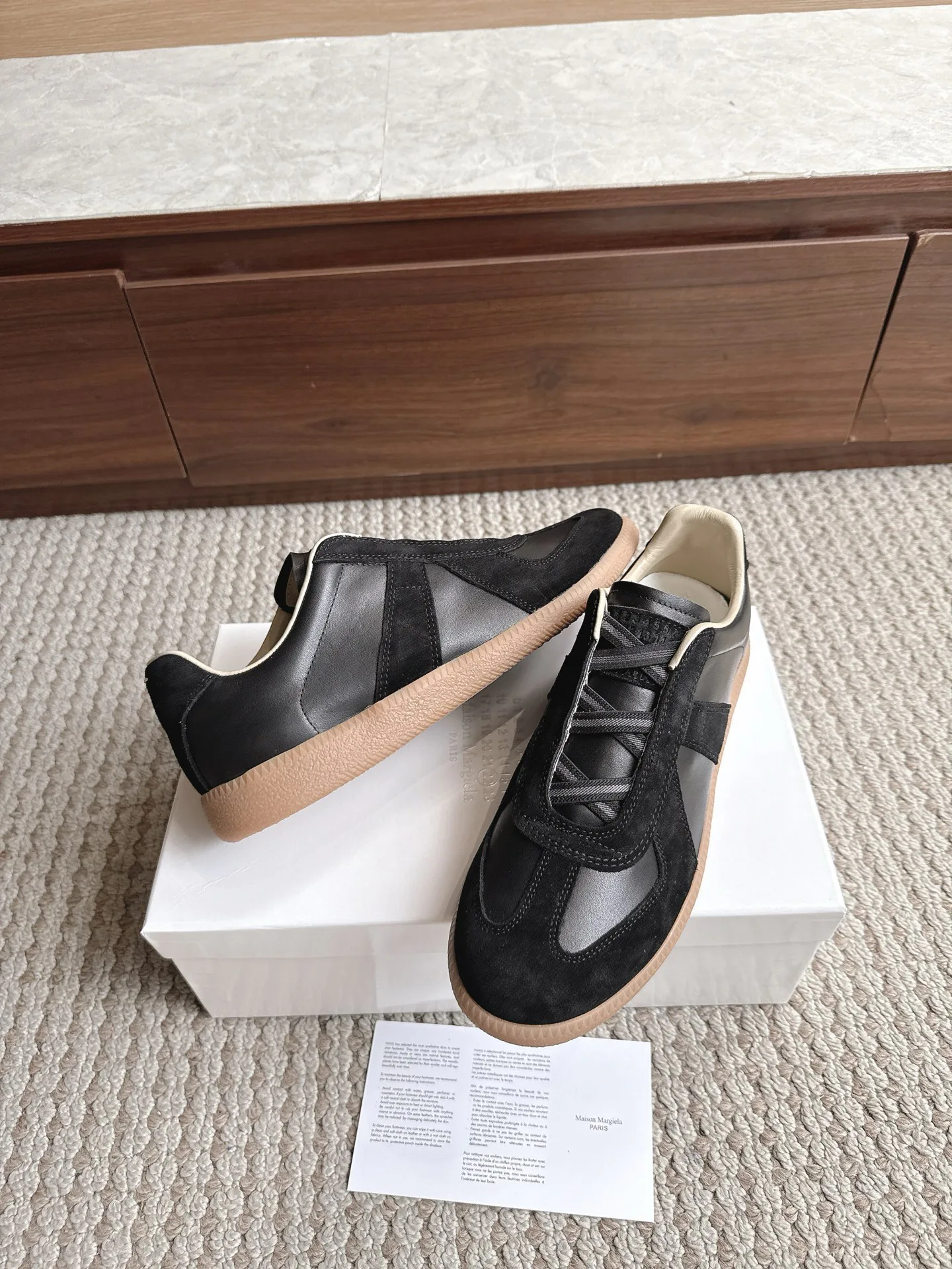 Women's Sneakers MAISON MARGIELA 17607659