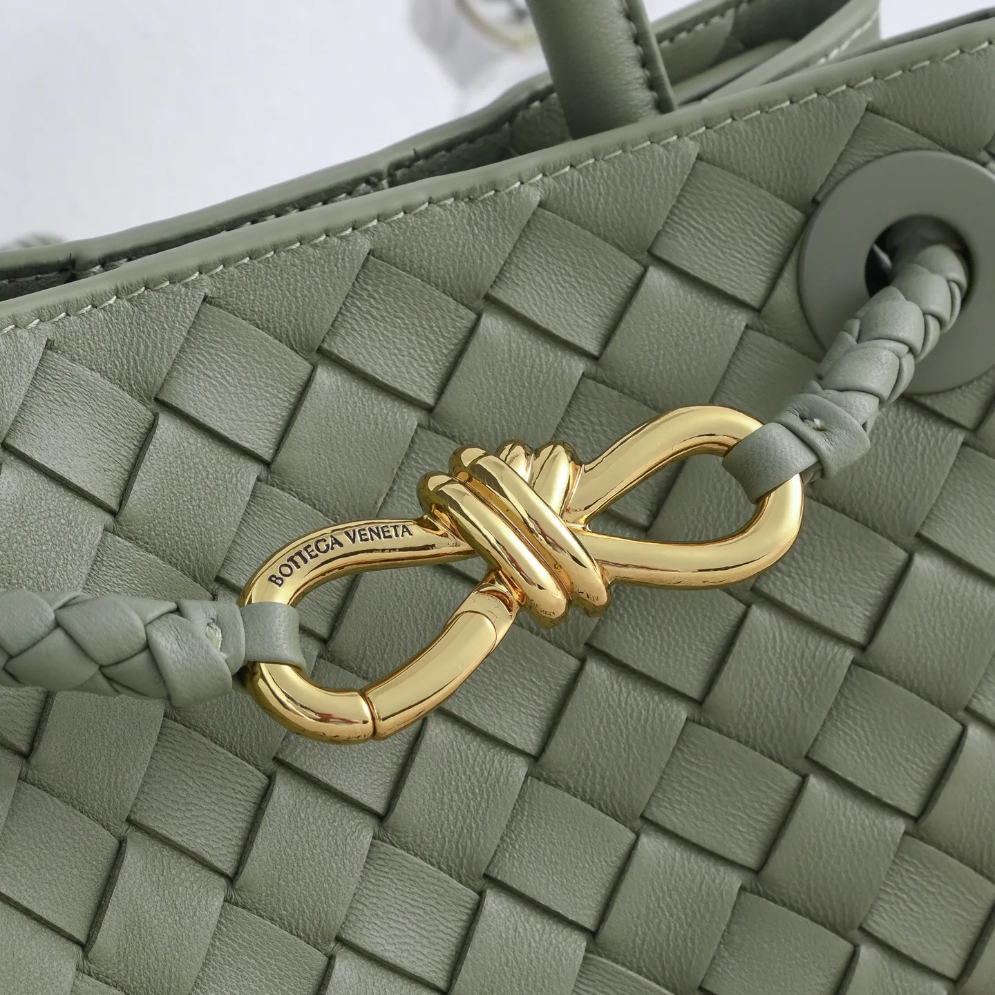 Классические Сумки Женские Bottega Veneta 18566075
