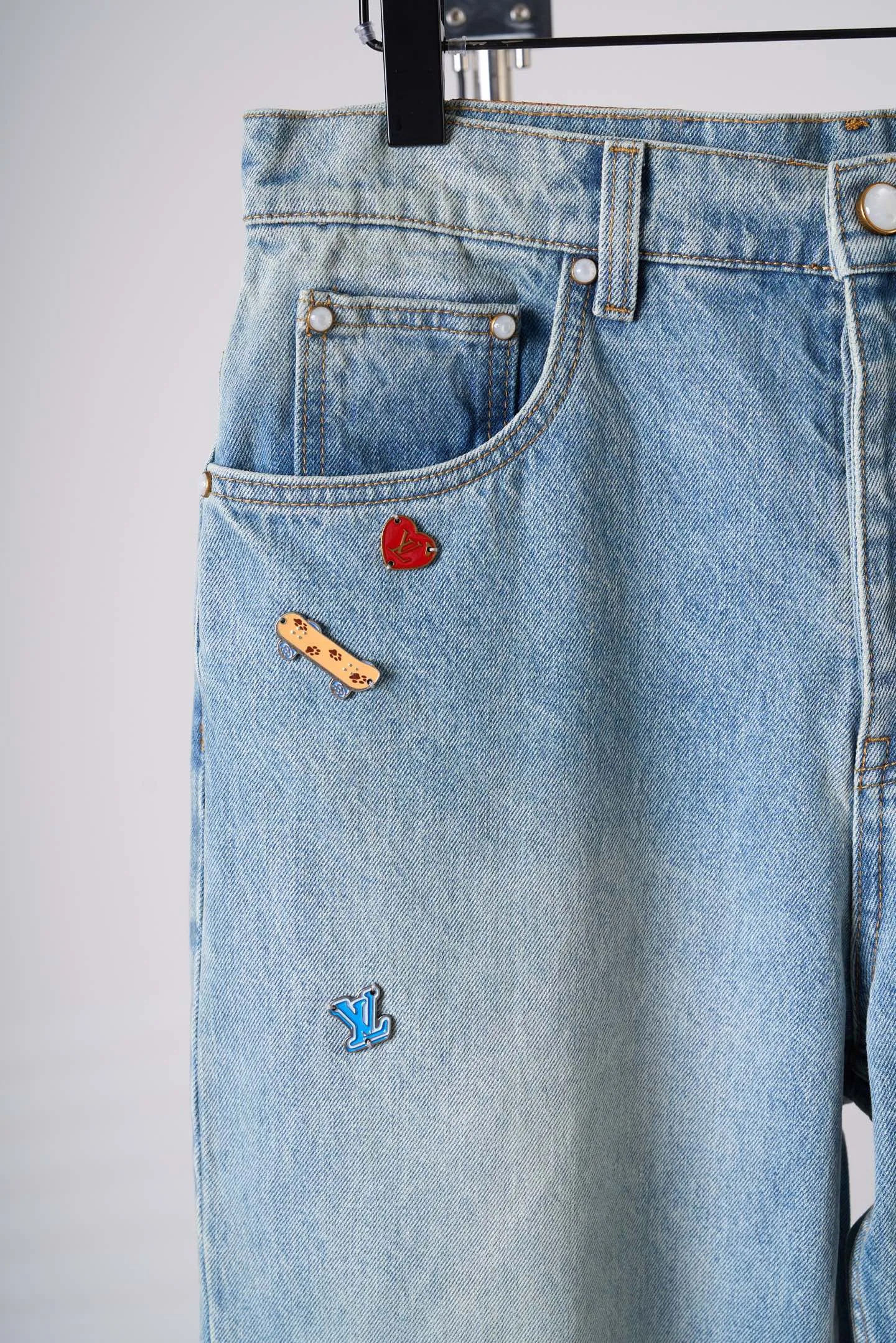 Men's Jeans LOUIS VUITTON 18179048
