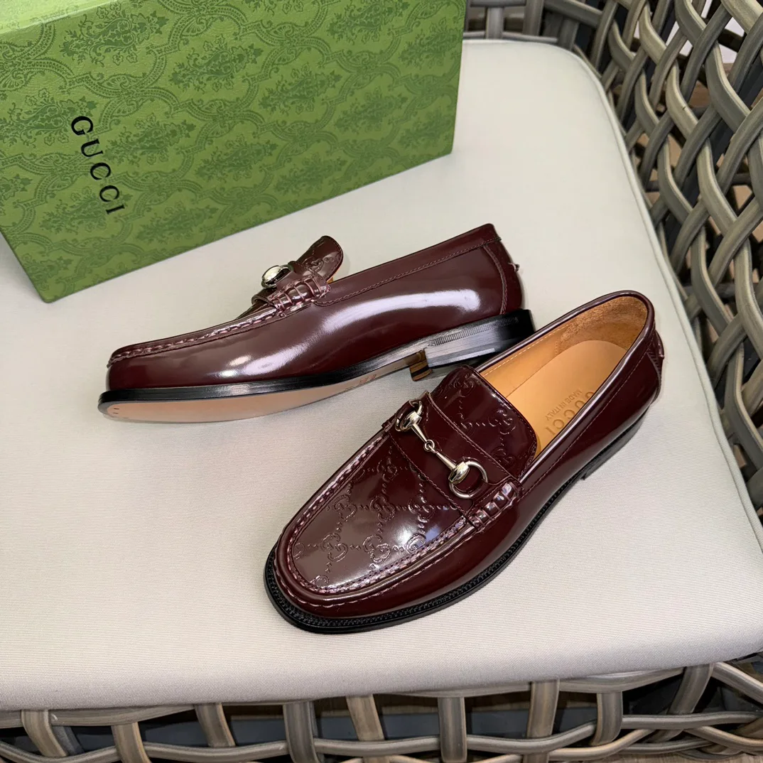 Men's Loafers And Dress Shoes GUCCI 17576637
