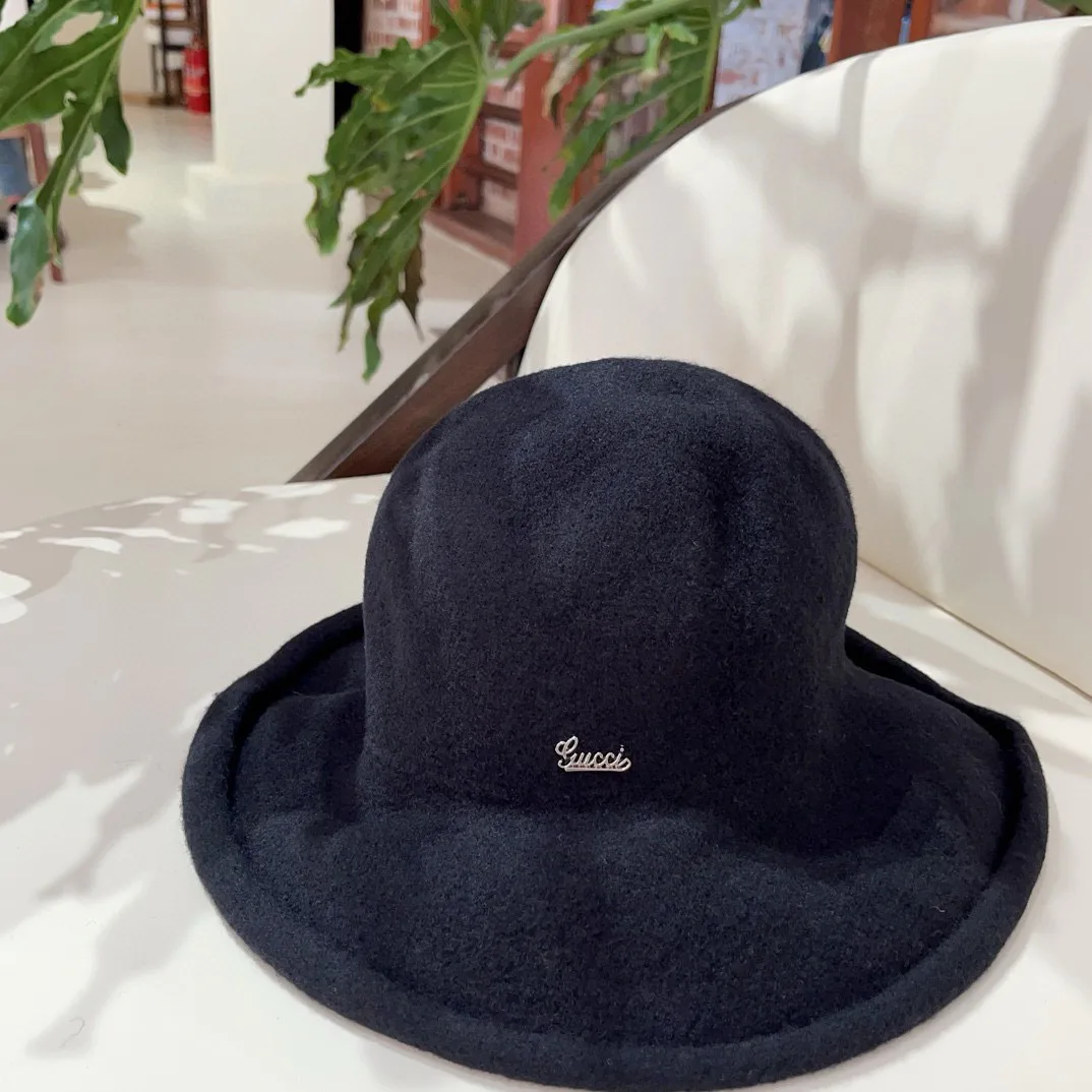 Hats GUCCI 17973795