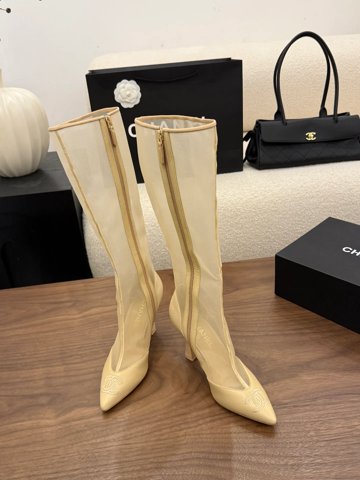 Women's Boots CHANEL 18223464