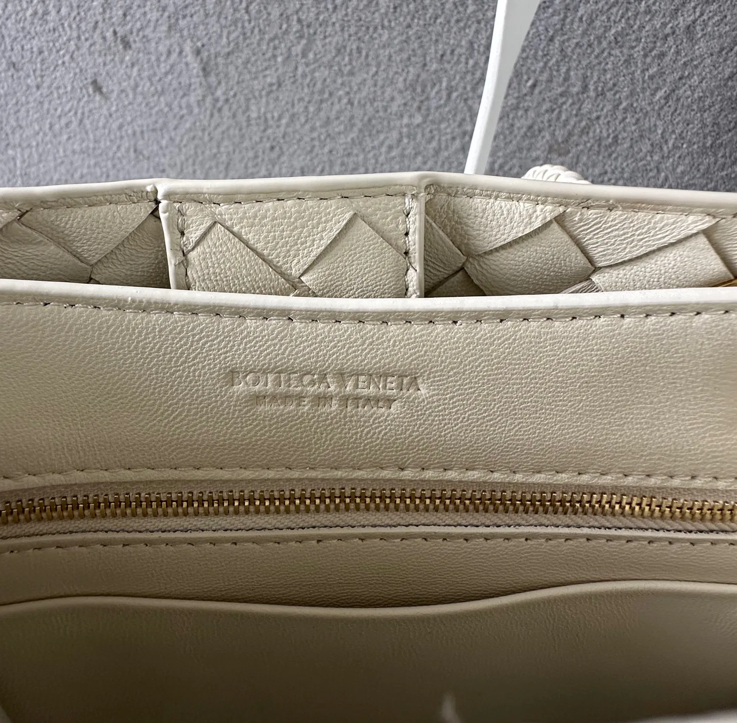 Women's Classic Handbags BOTTEGA VENETA 16940512