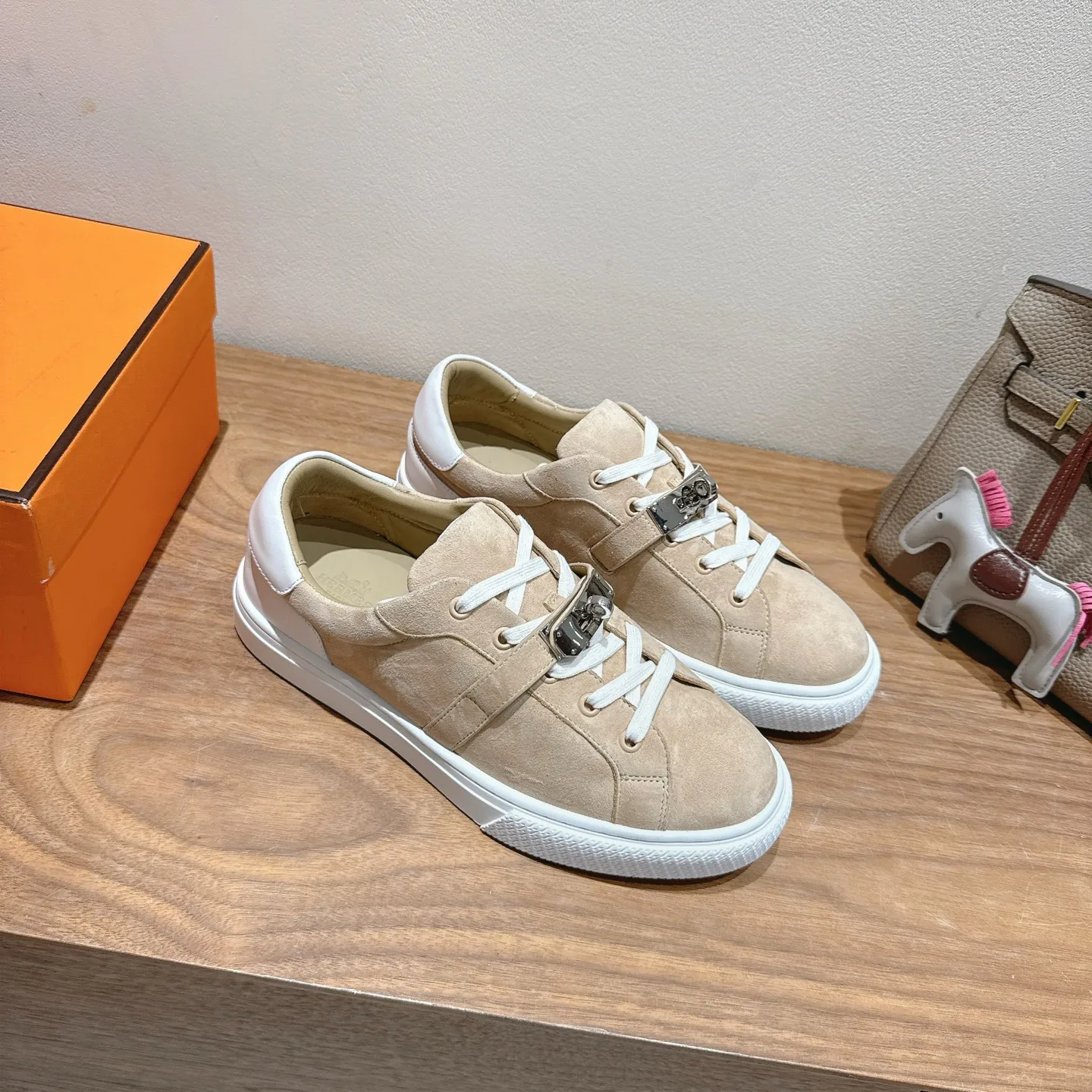 Men's Sneakers HERMES 17414430