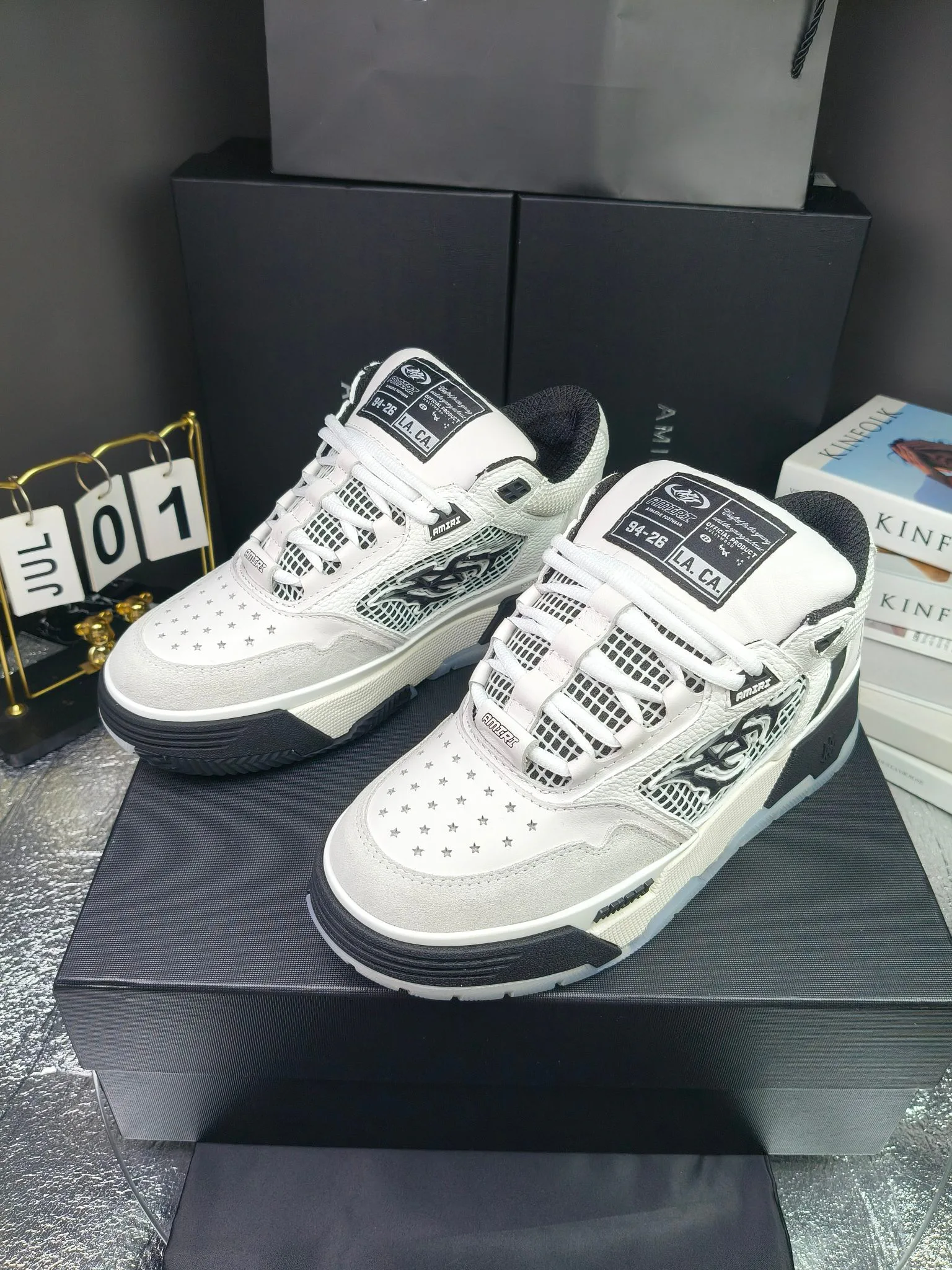 Men's Sneakers AMIRI 17182674