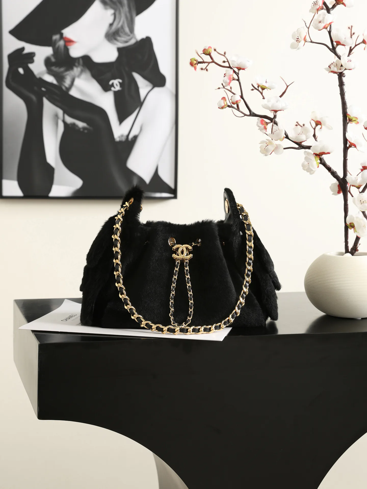 Women's Classic Handbags CHANEL 18000327