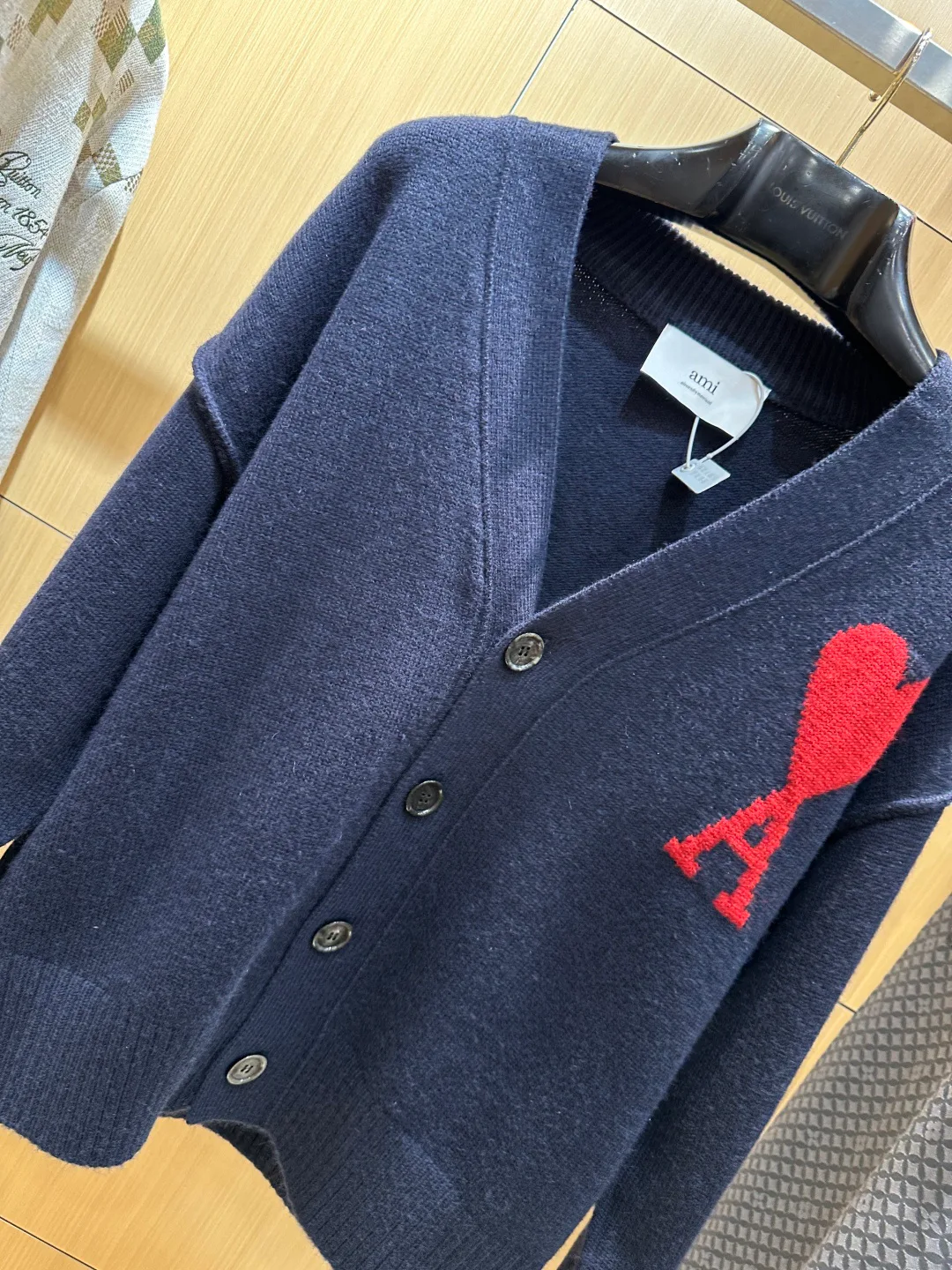 Men's Jumpers And Sweaters AMI PARIS 17802534
