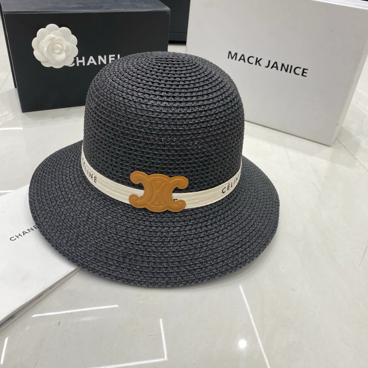 Hats CELINE 17498292