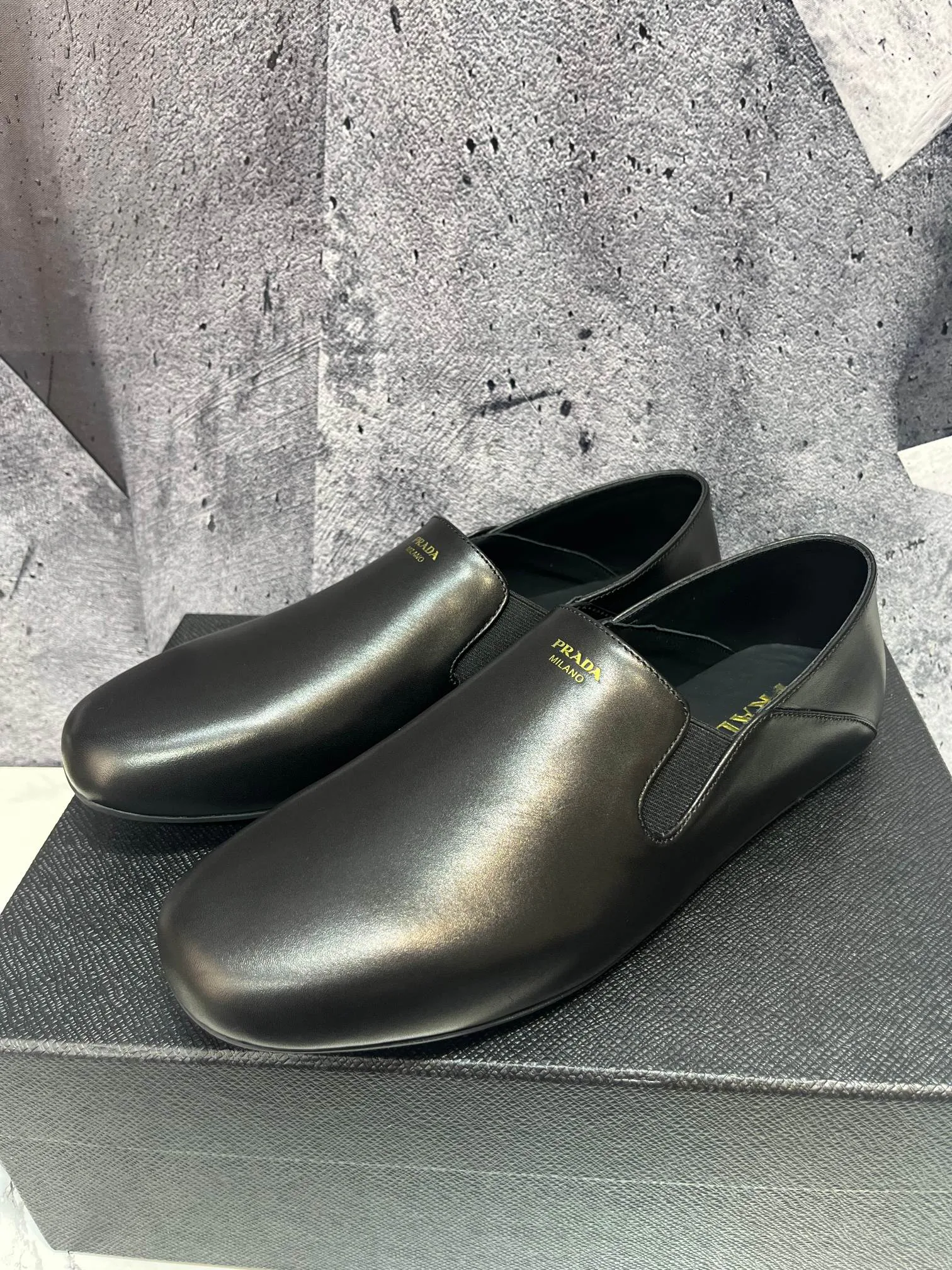 Лоферы И Туфли Мужские Prada 18561995