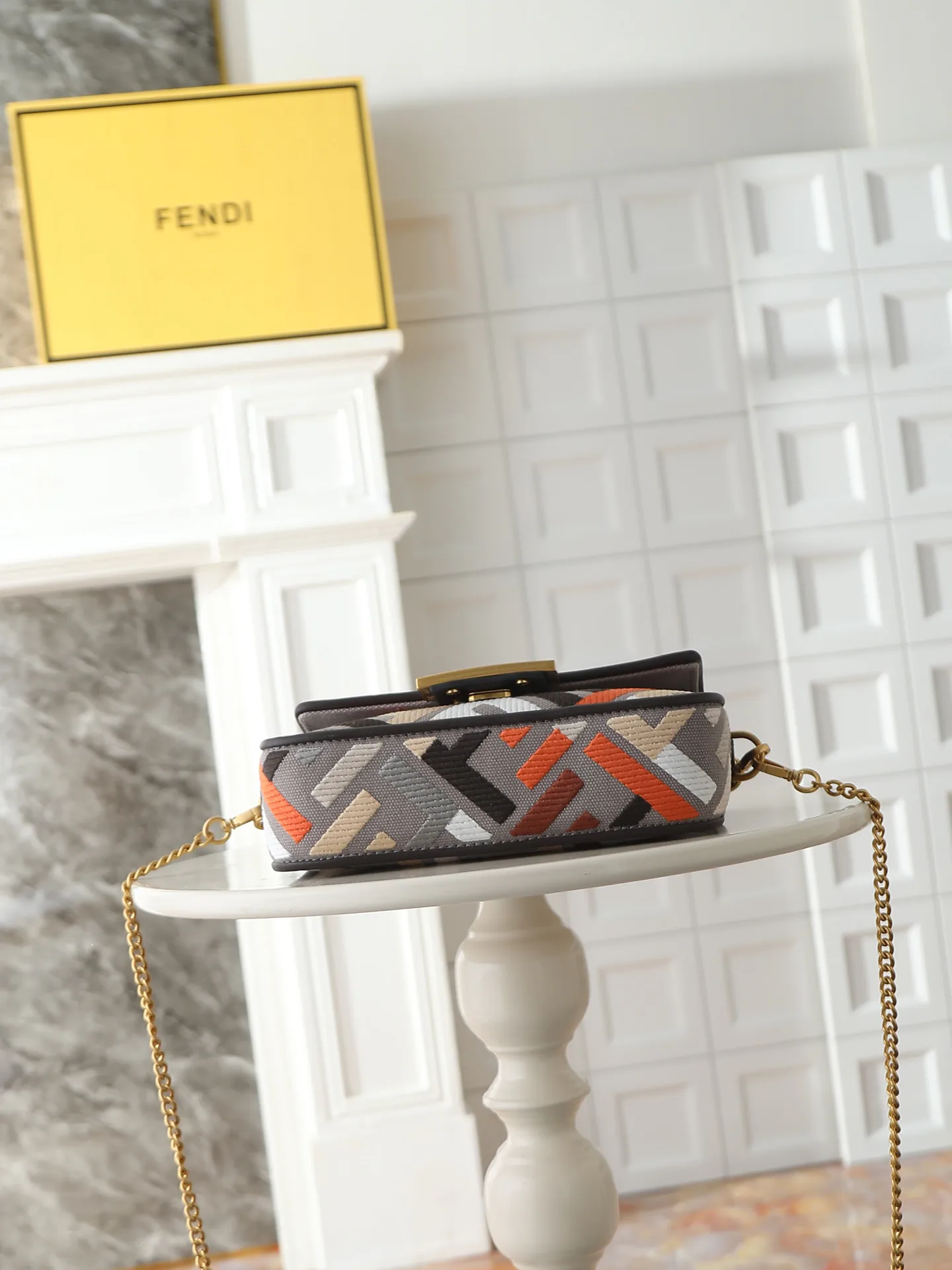 Women's Classic Handbags FENDI 17880630