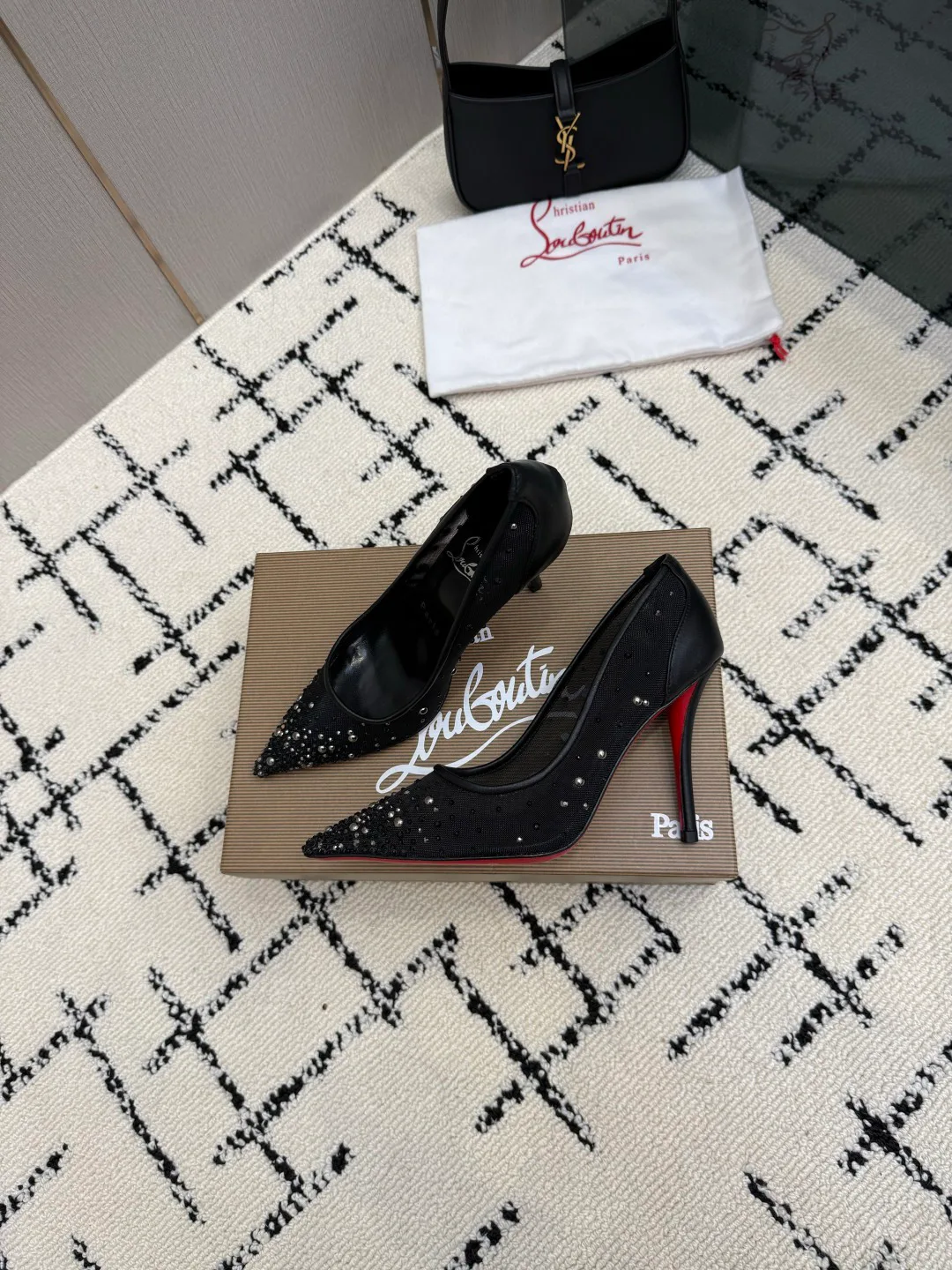 Women's Heels CHRISTIAN LOUBOUTIN 16926571