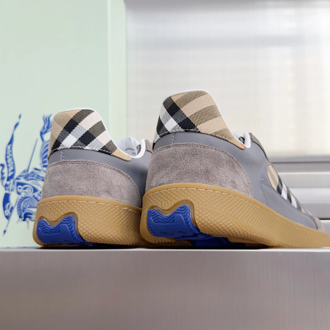 Women's Sneakers BURBERRY 17810105