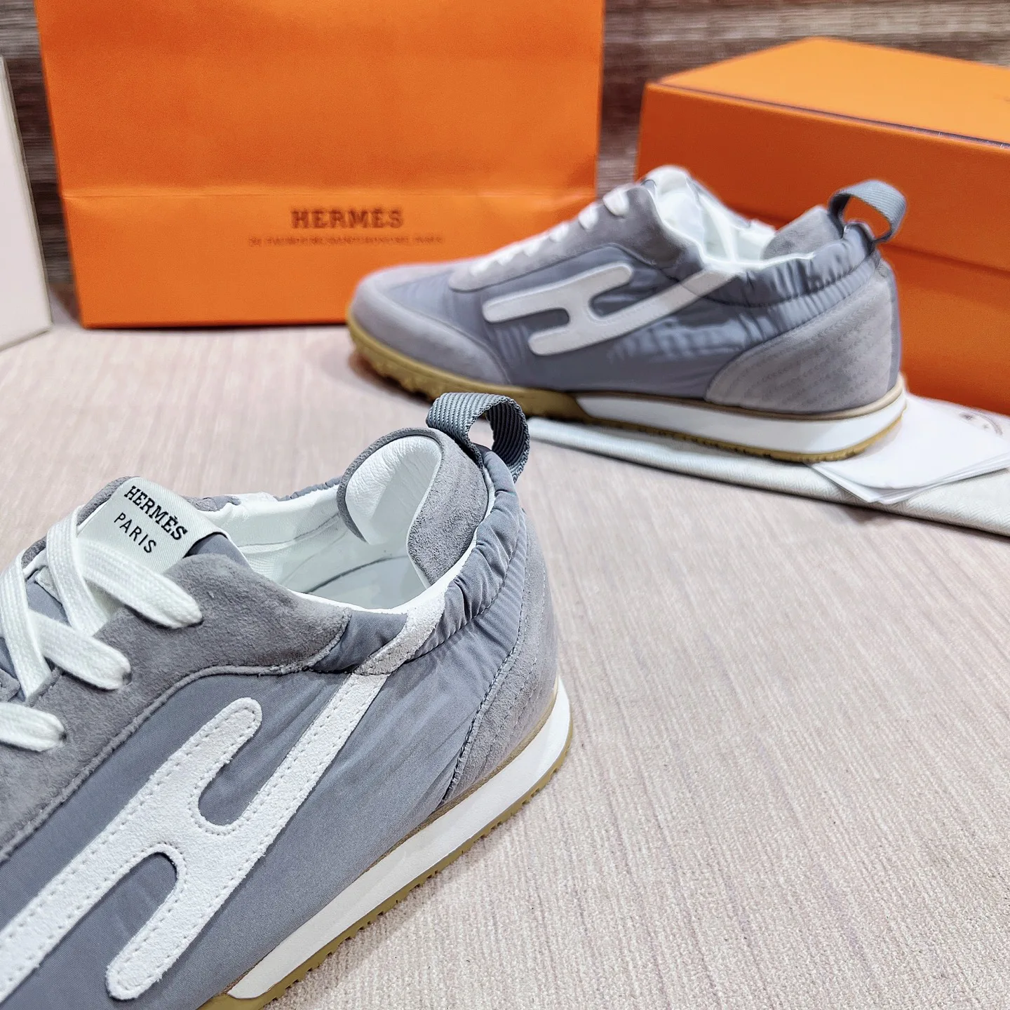 Men's Sneakers HERMES 17749540