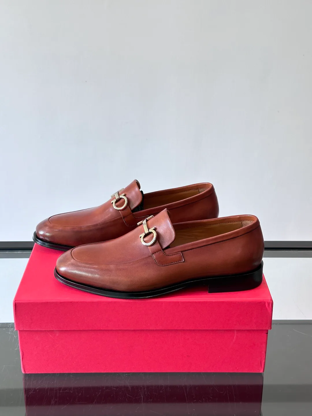 Men's Loafers And Dress Shoes SALVATORE FERRAGAMO 18274547