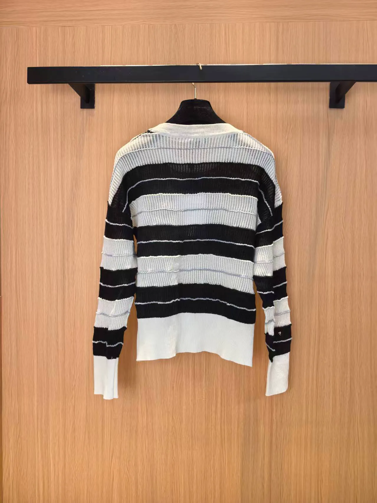 Women's Jumpers And Sweaters CHANEL 18138191