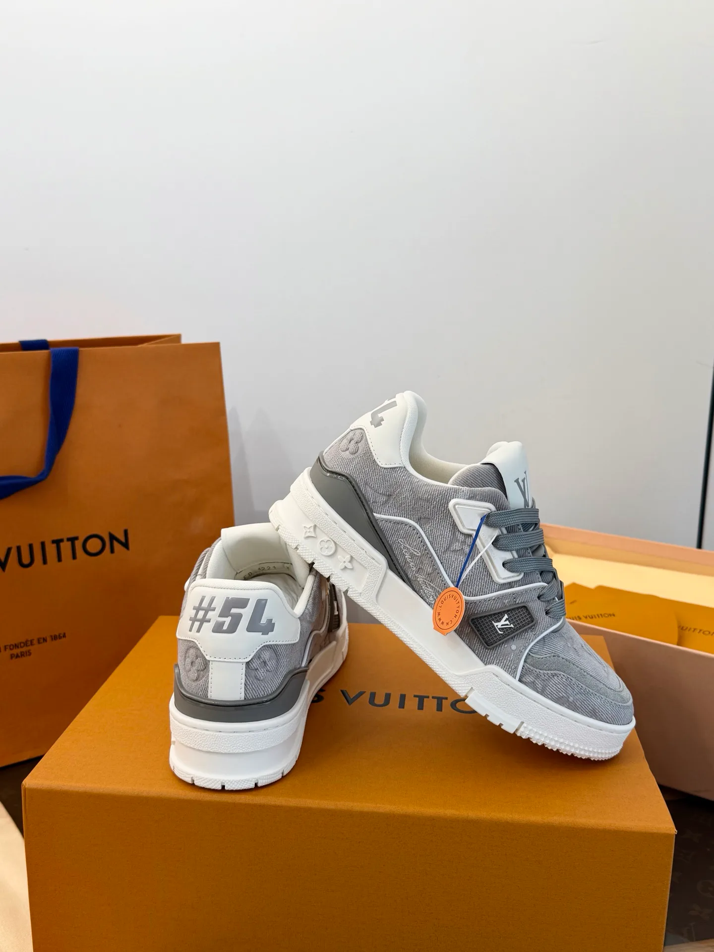 Men's Sneakers LOUIS VUITTON 17811973