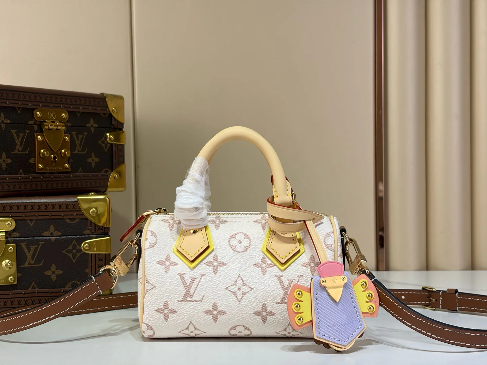 Women's Classic Handbags LOUIS VUITTON 17674147