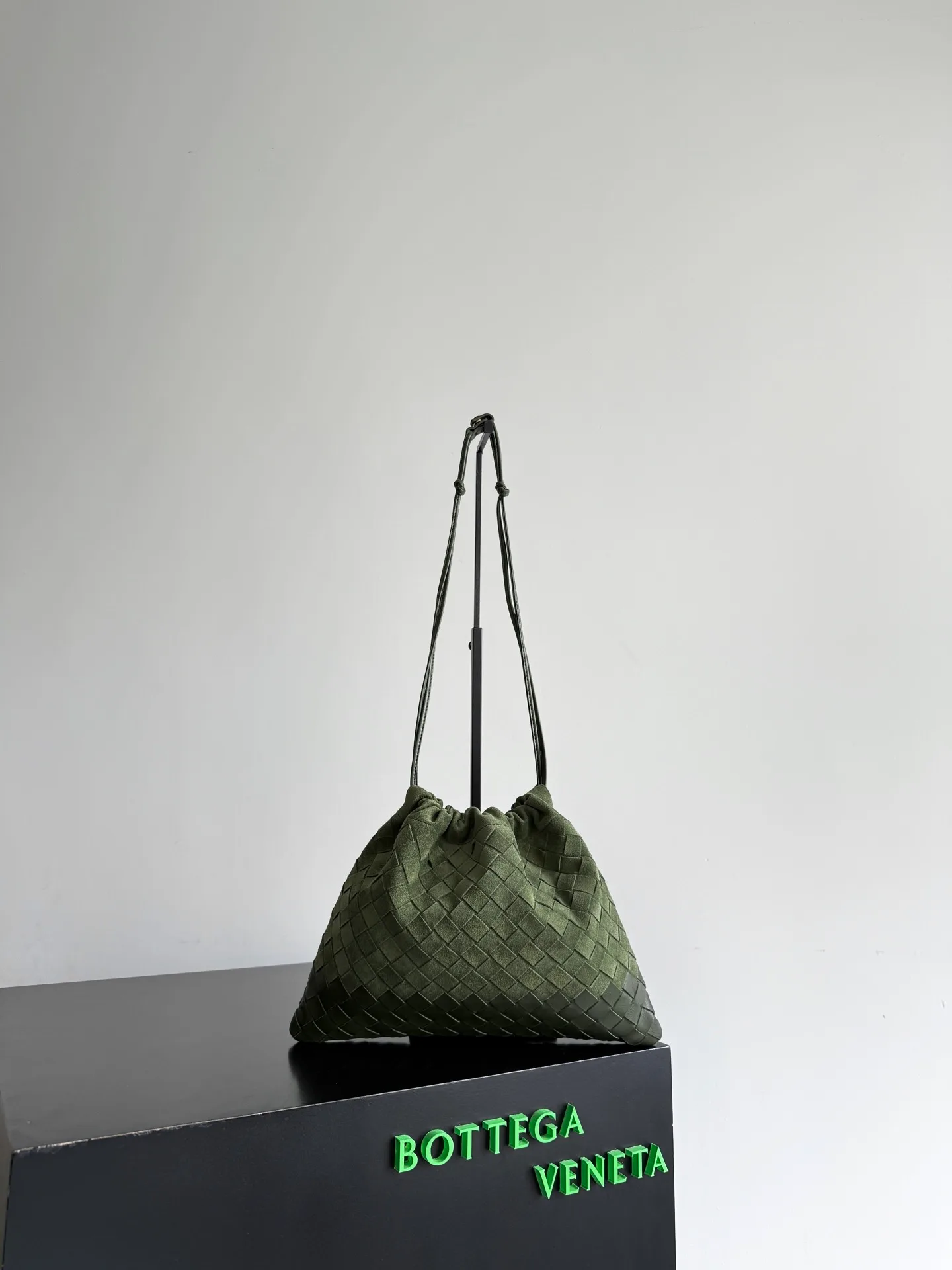 Women's Classic Handbags BOTTEGA VENETA 18467914