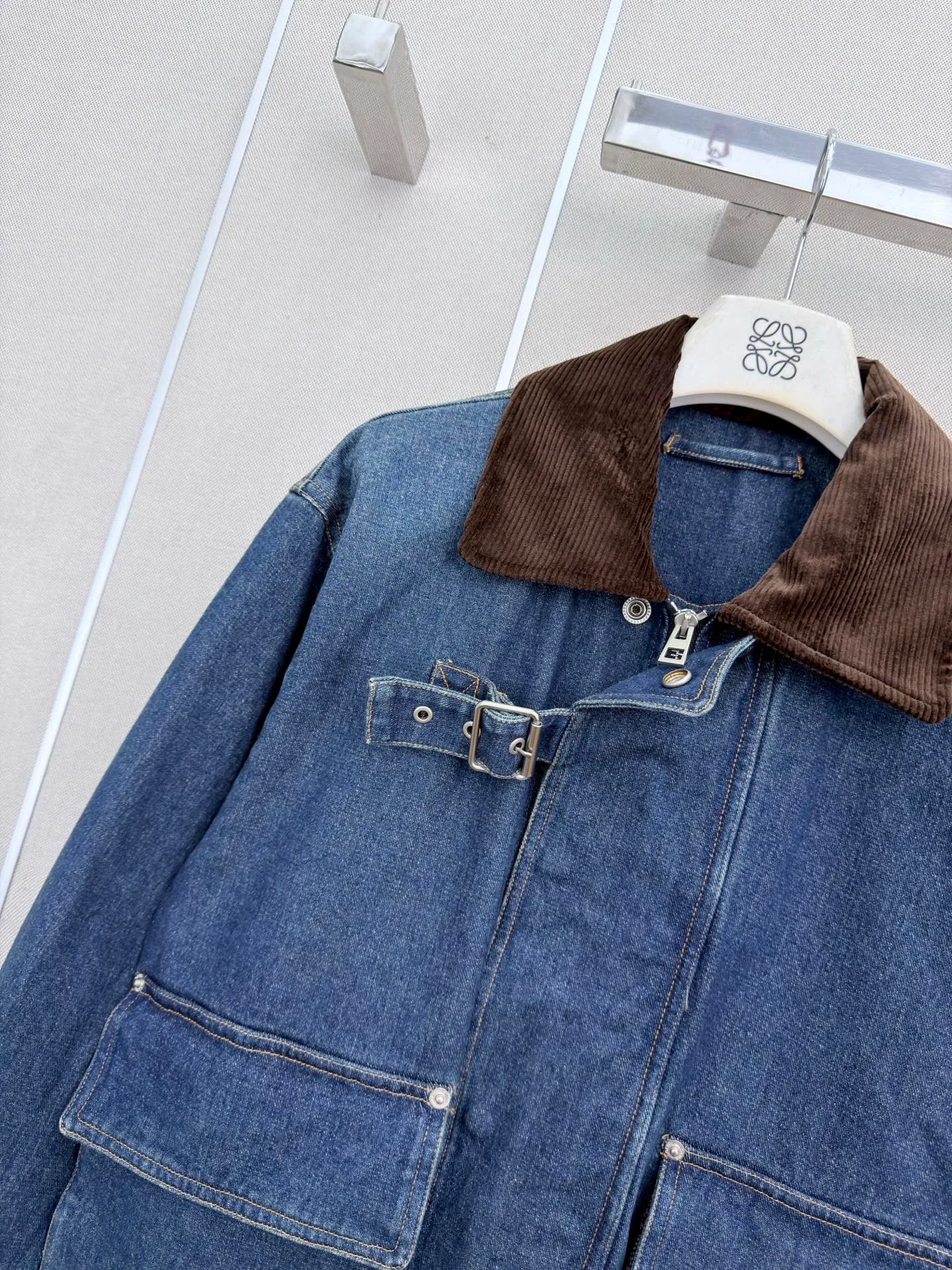 Women's Jackets And Down Jackets LOEWE 18108039