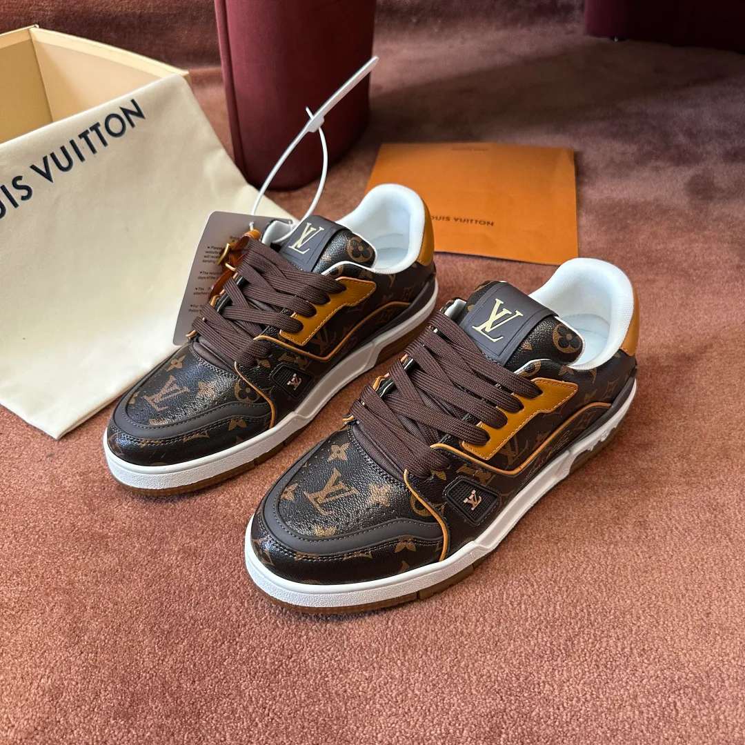 Кроссовки Мужские Louis Vuitton 18583698