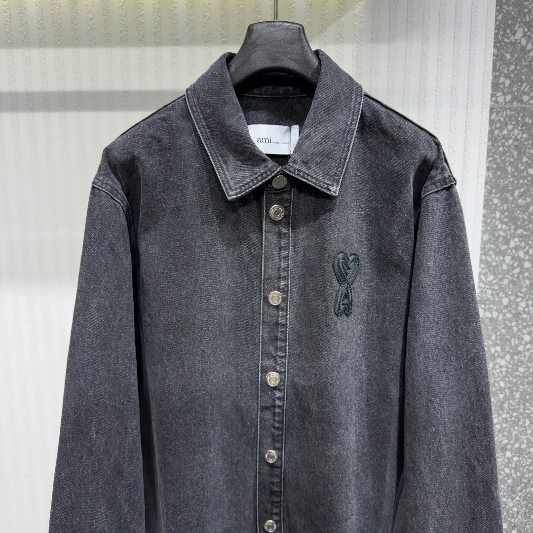 Men's Jackets And Down Jackets AMI PARIS 17967155