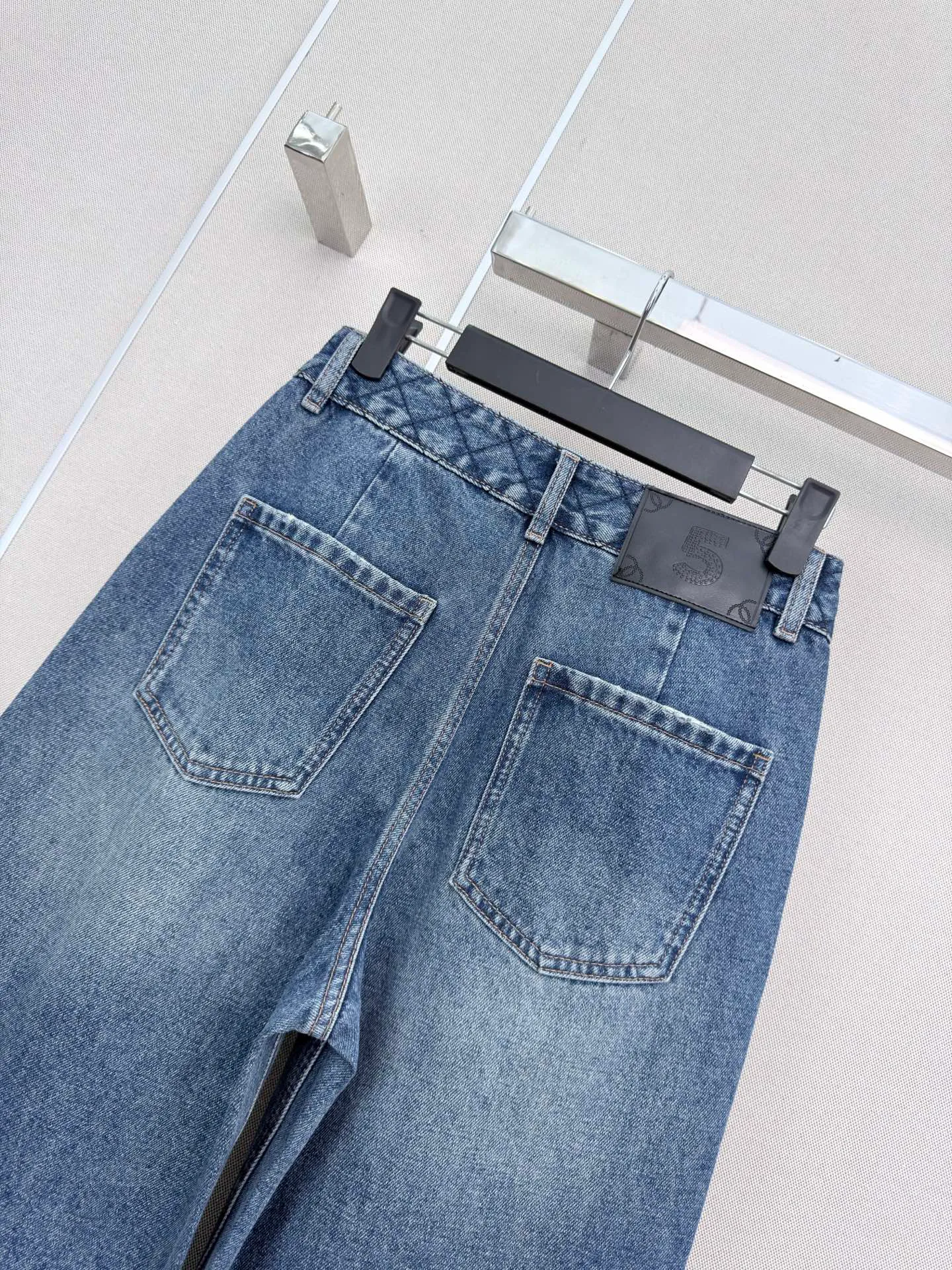 Women's Jeans CHANEL 18498525