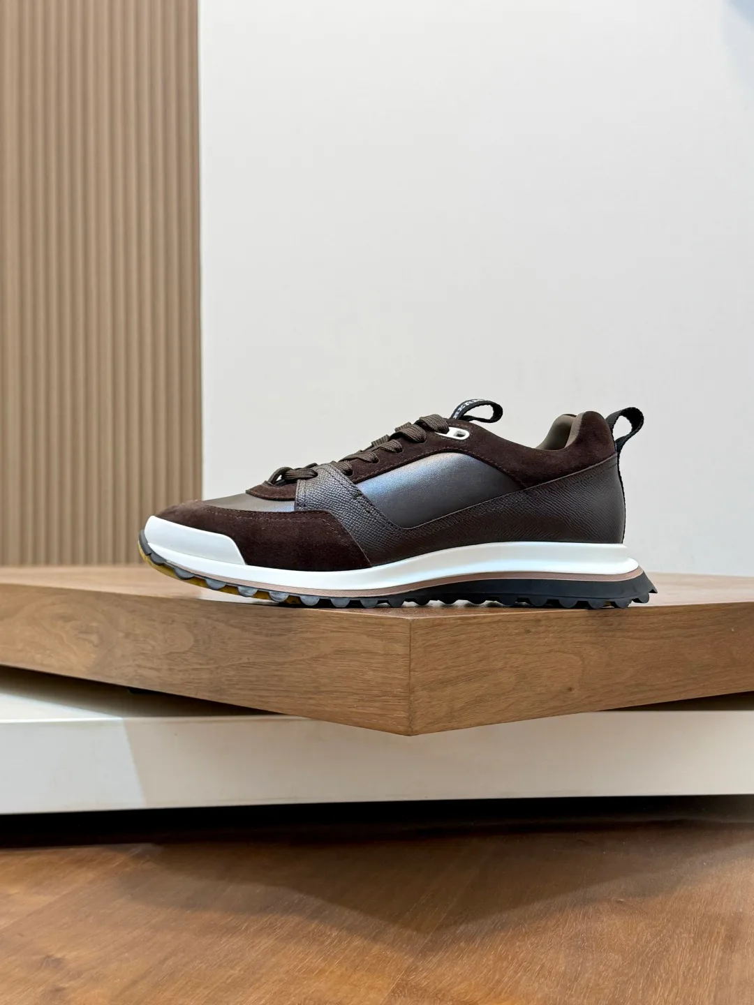 Men's Sneakers HERMES 18055244
