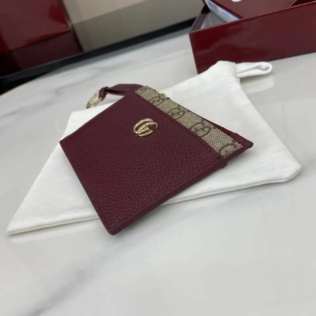 Women's Clutches GUCCI 17882884
