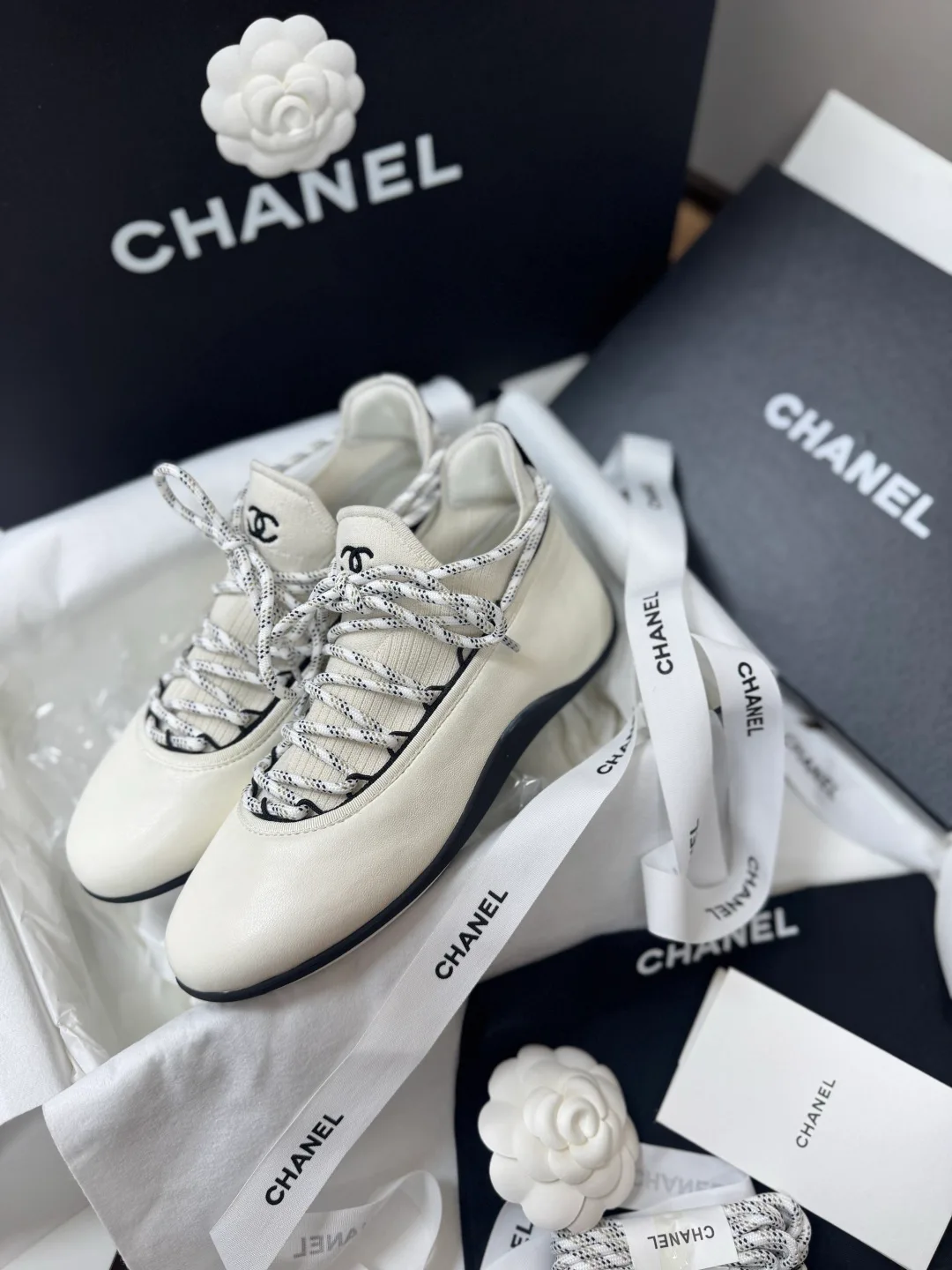Women's Sneakers CHANEL 17736332