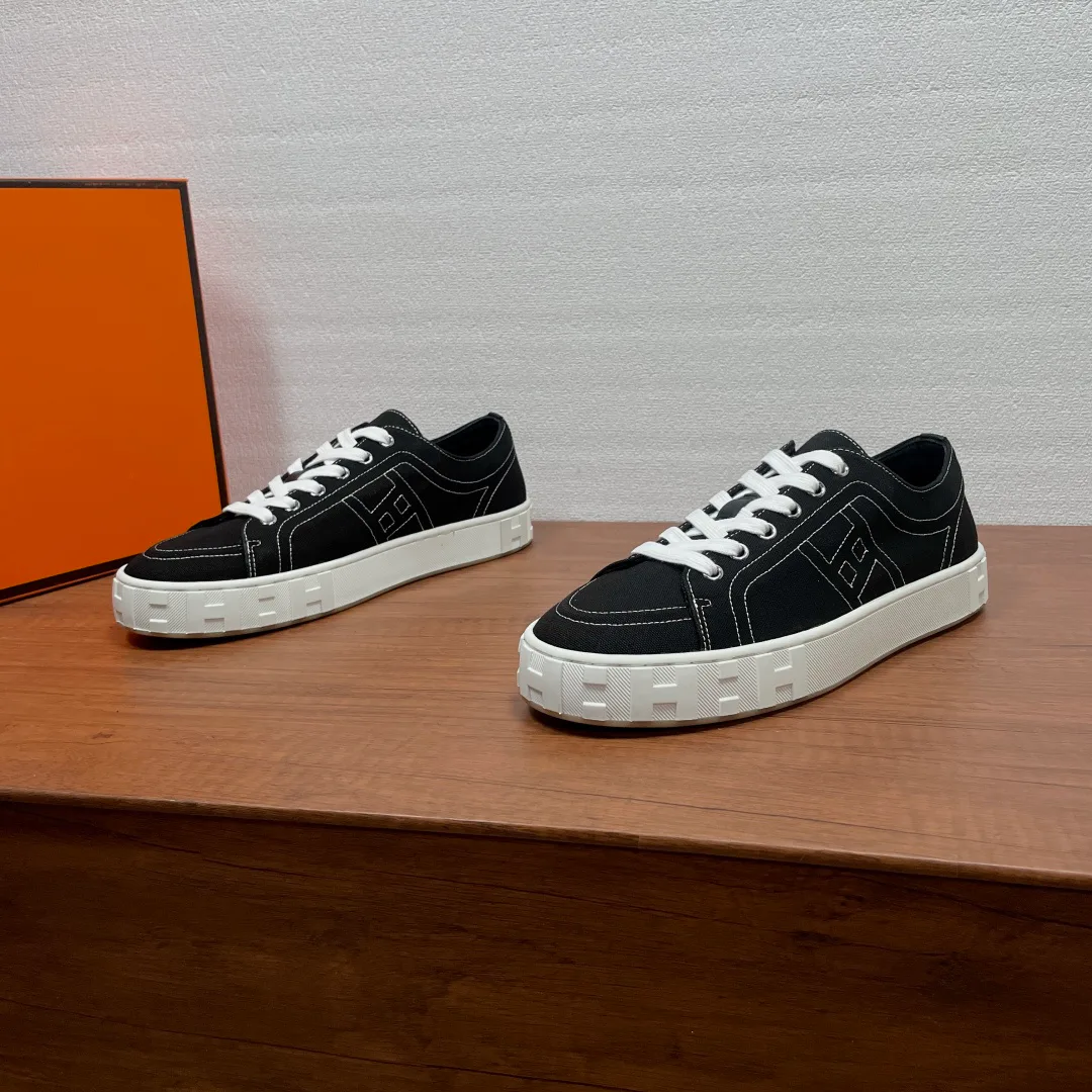 Men's Sneakers HERMES 17307278