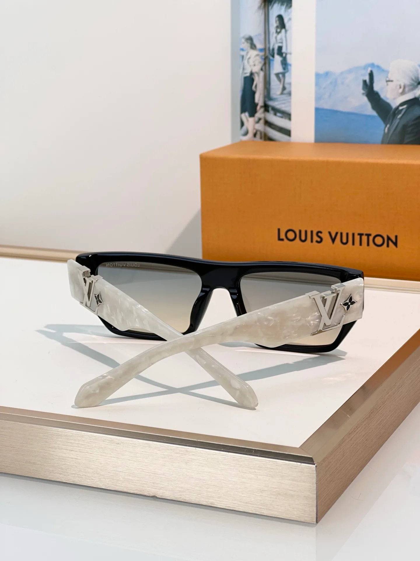Glasses LOUIS VUITTON 17374946