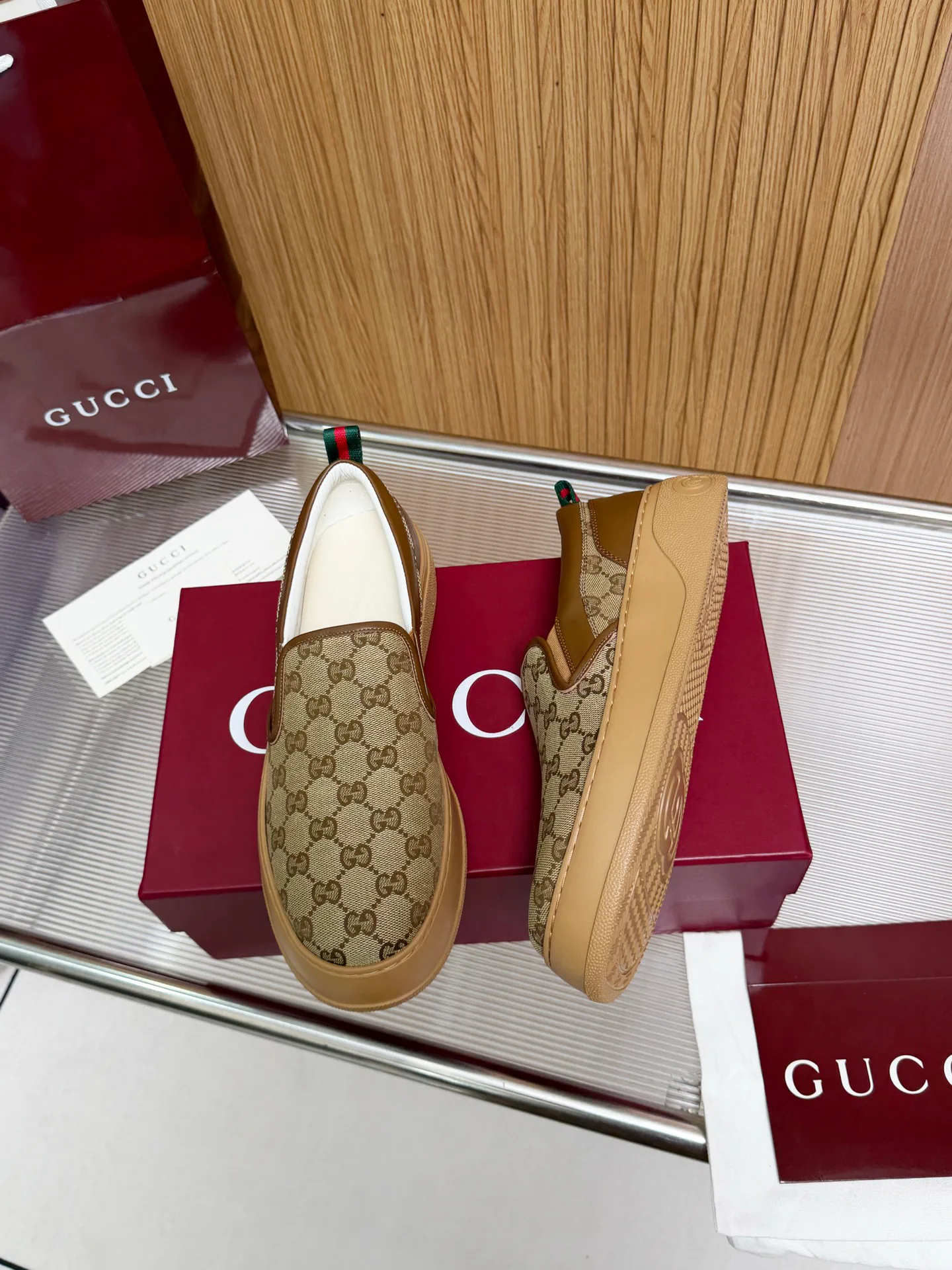 Men's Sneakers GUCCI 17620466
