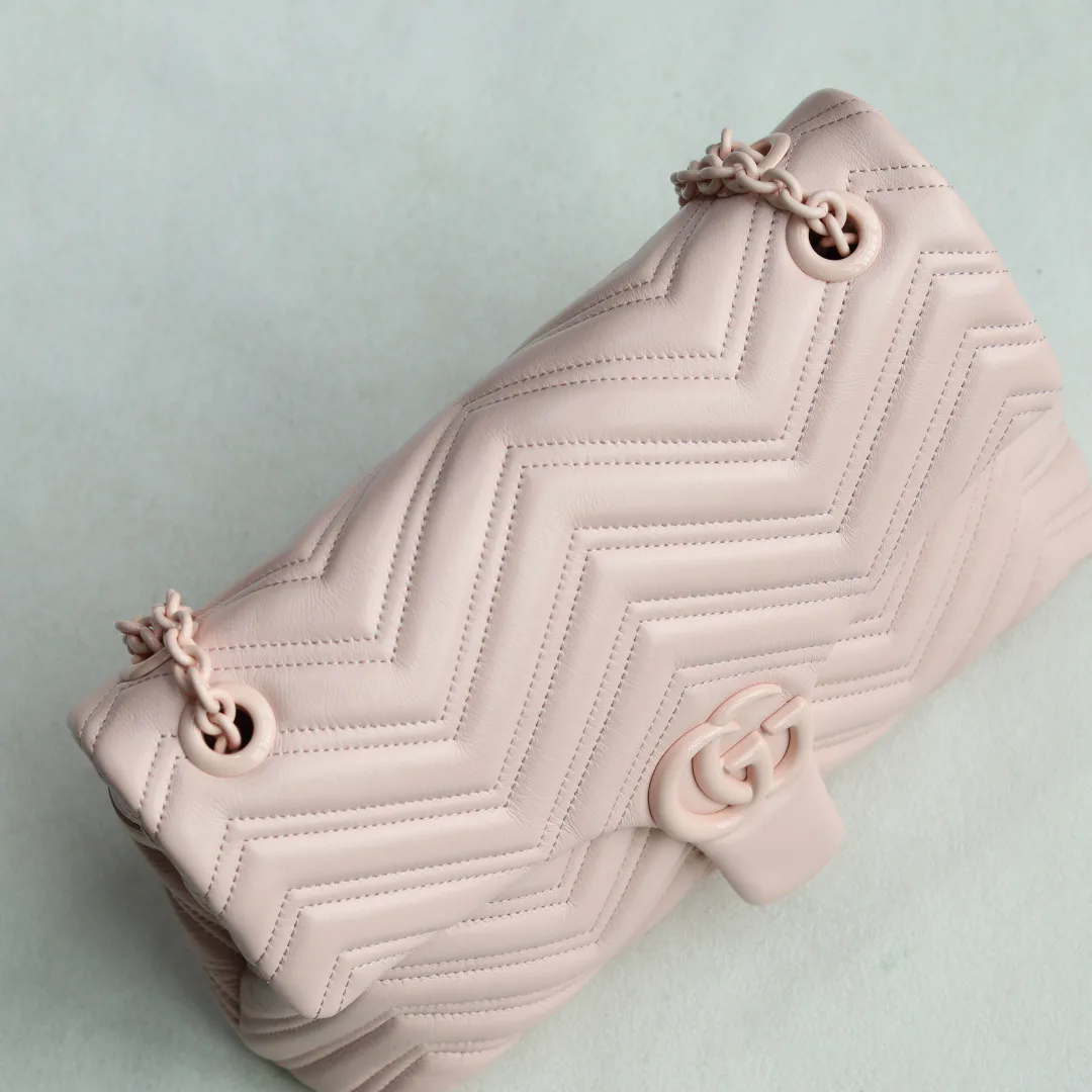 Women's Classic Handbags GUCCI 17947379