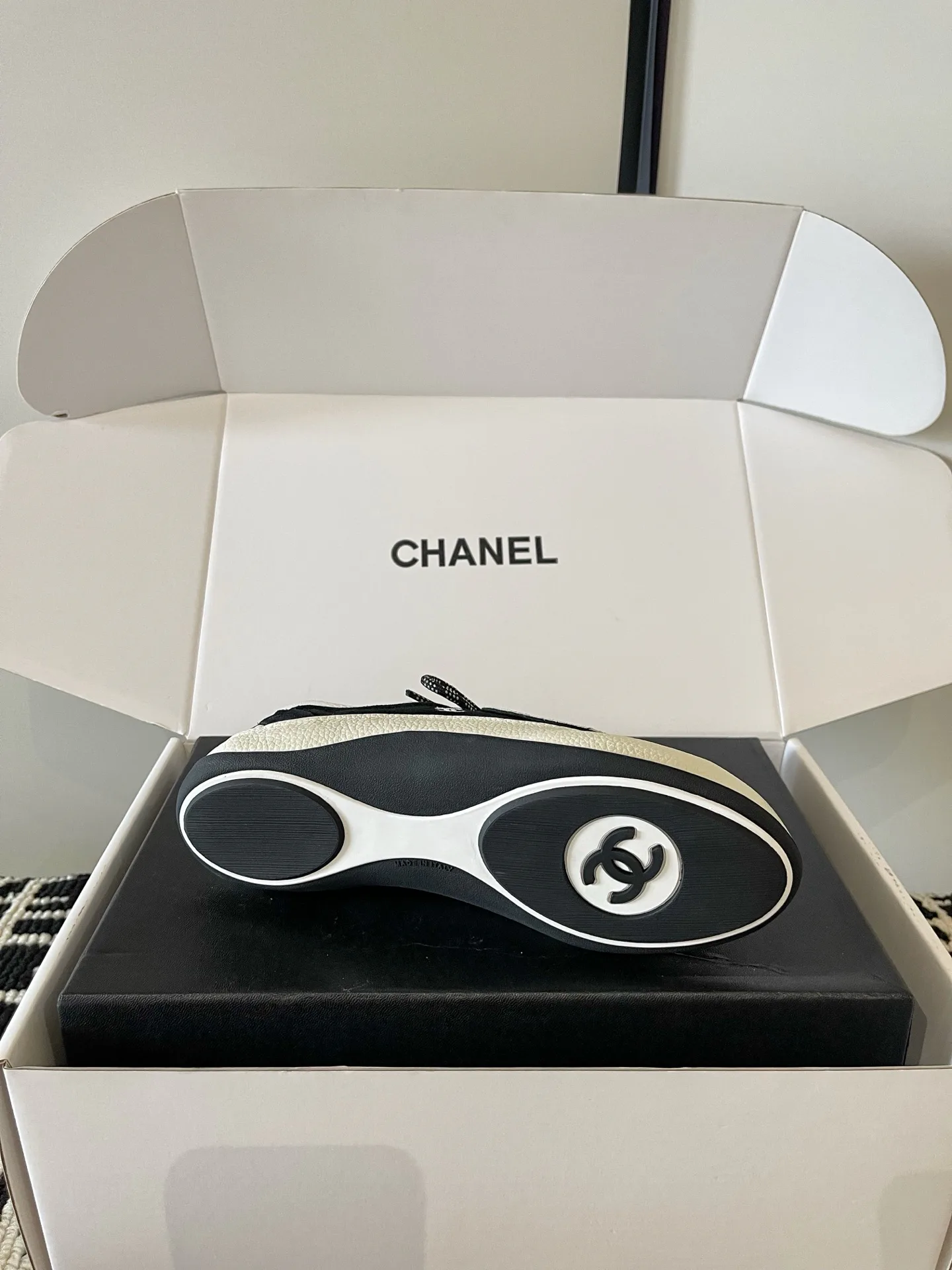 Women's Sneakers CHANEL 17866982