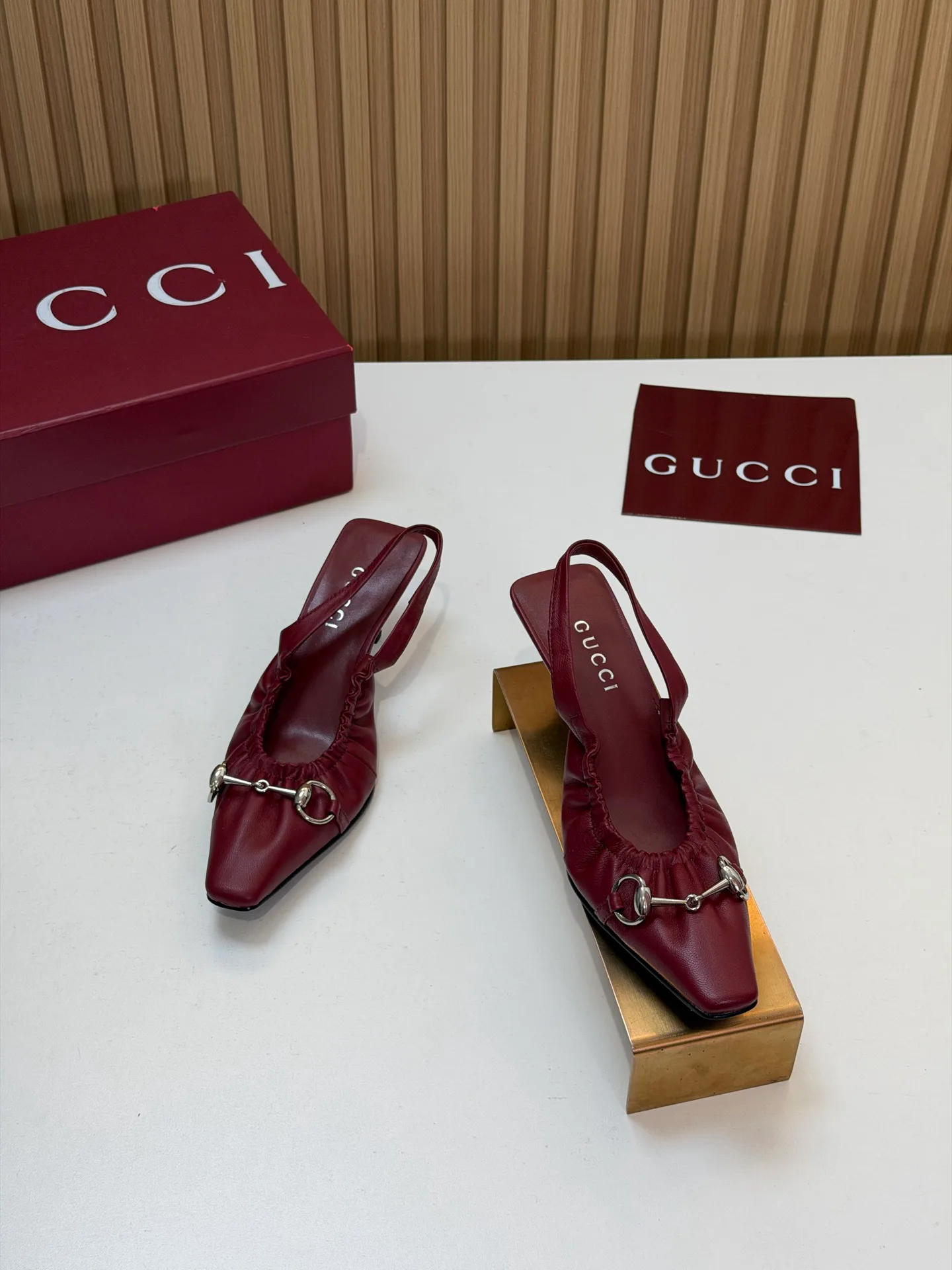 Women's Heels GUCCI 17903786