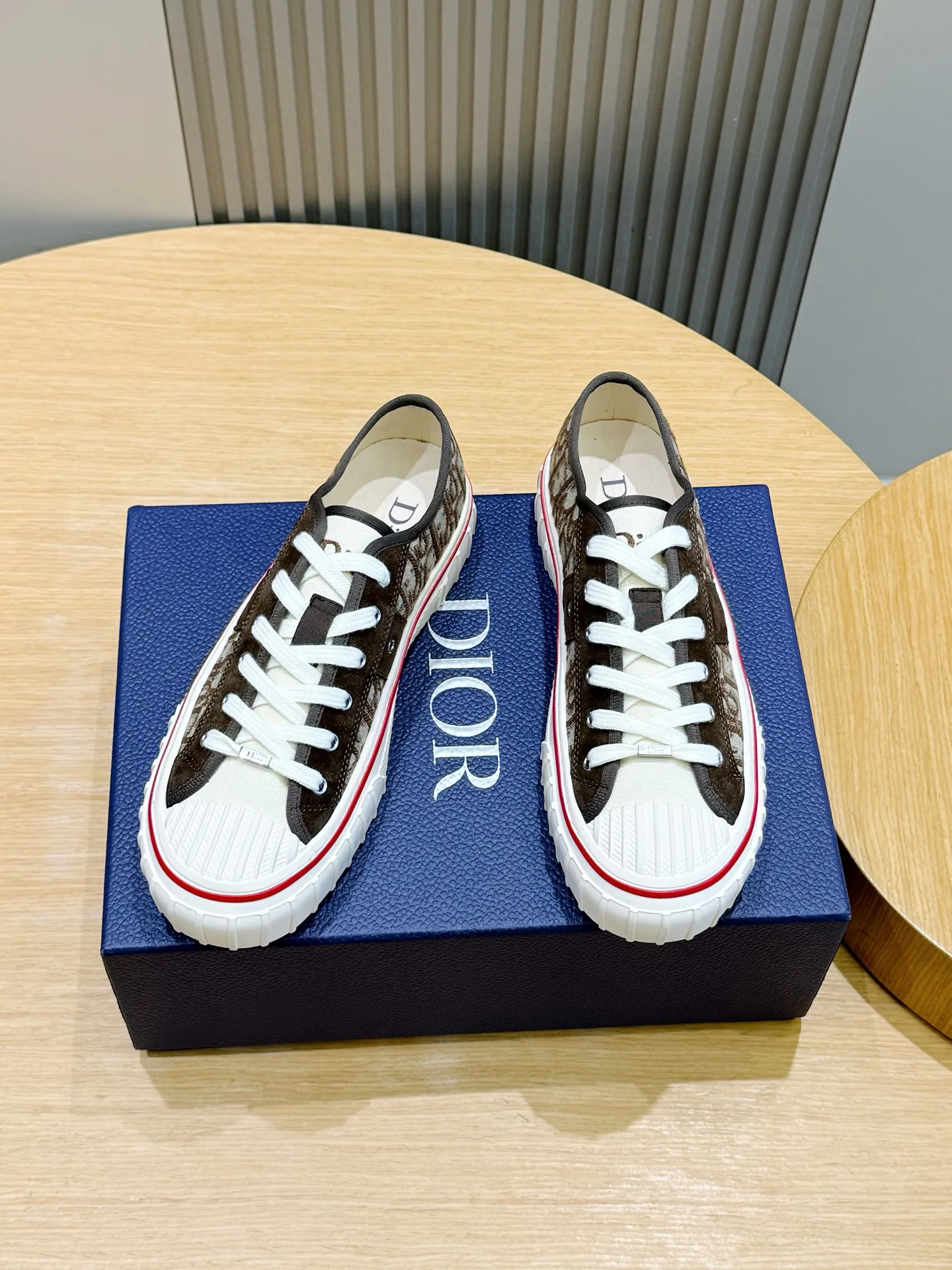Women's Sneakers CHRISTIAN DIOR 18101565