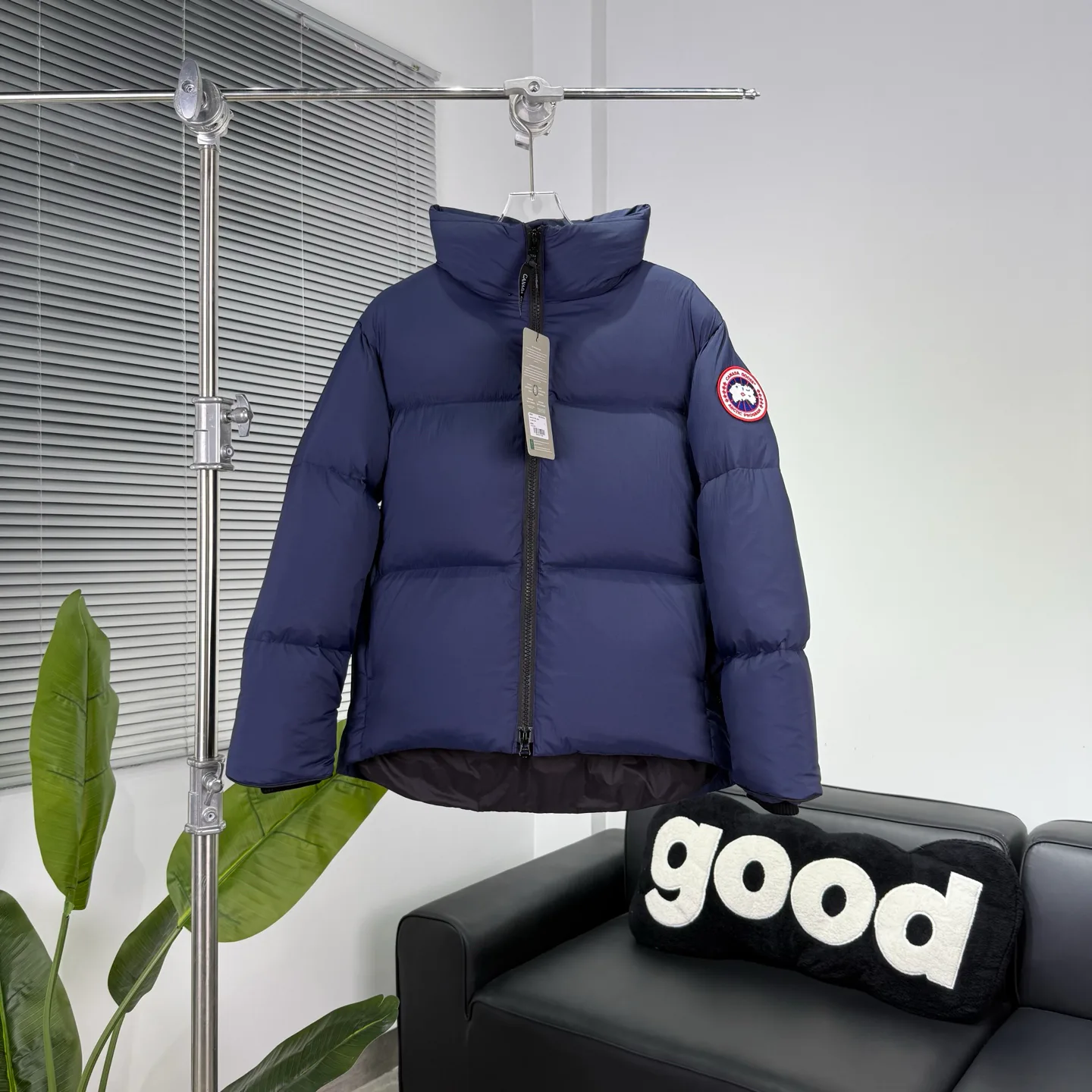 Men's Jackets And Down Jackets CANADA GOOSE 18204198