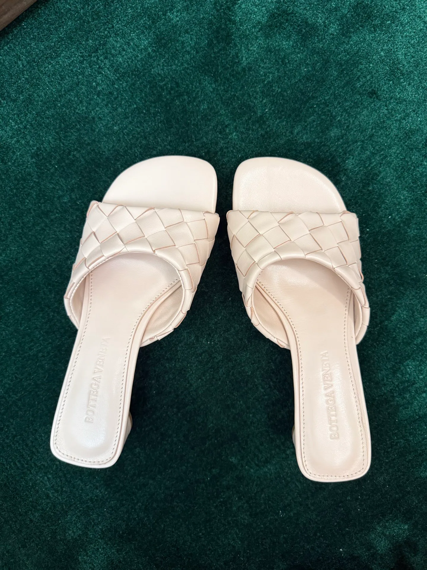 Women's Mules And Clogs BOTTEGA VENETA 17386140