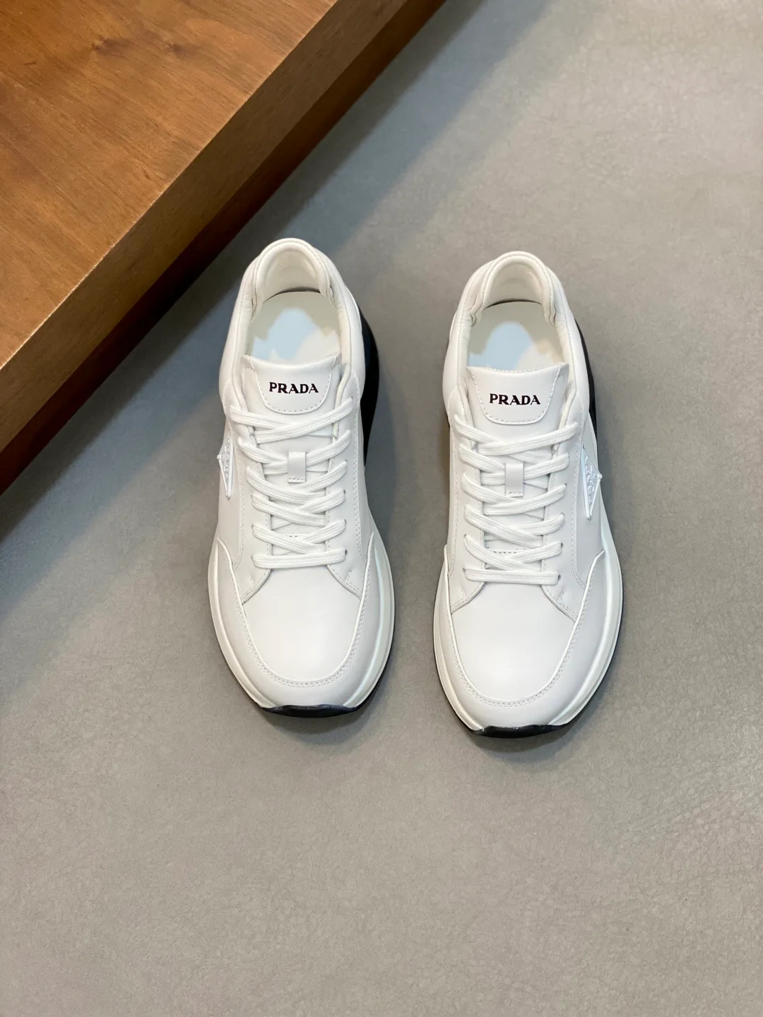 Men's Sneakers PRADA 18116638