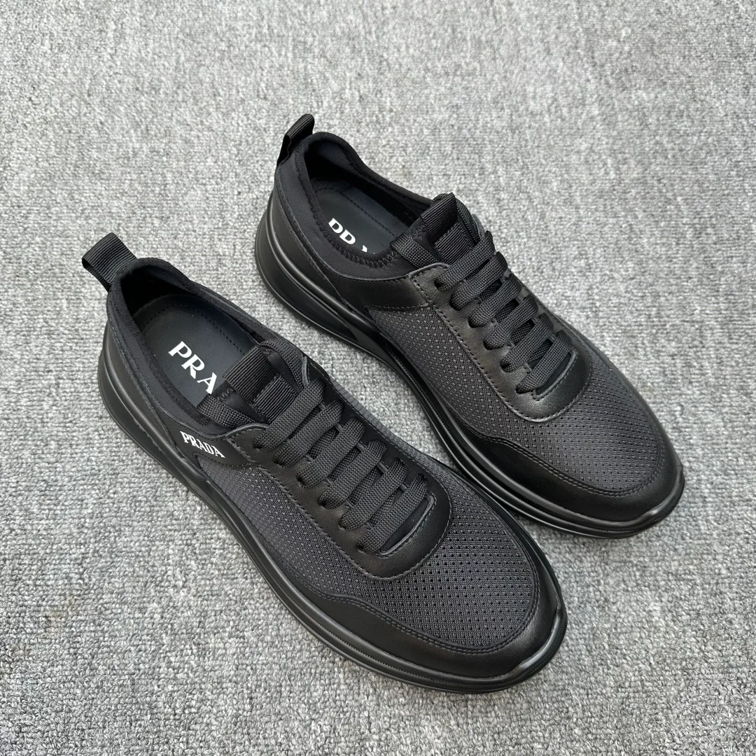 Men's Sneakers PRADA 18076331
