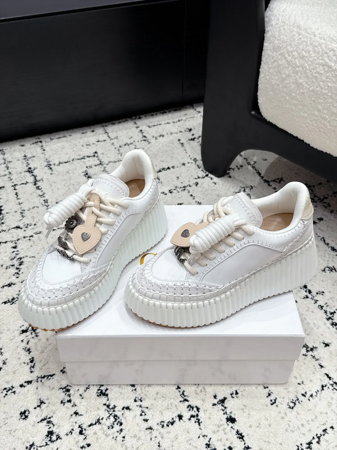 Women's Sneakers CHRISTIAN DIOR 18124843